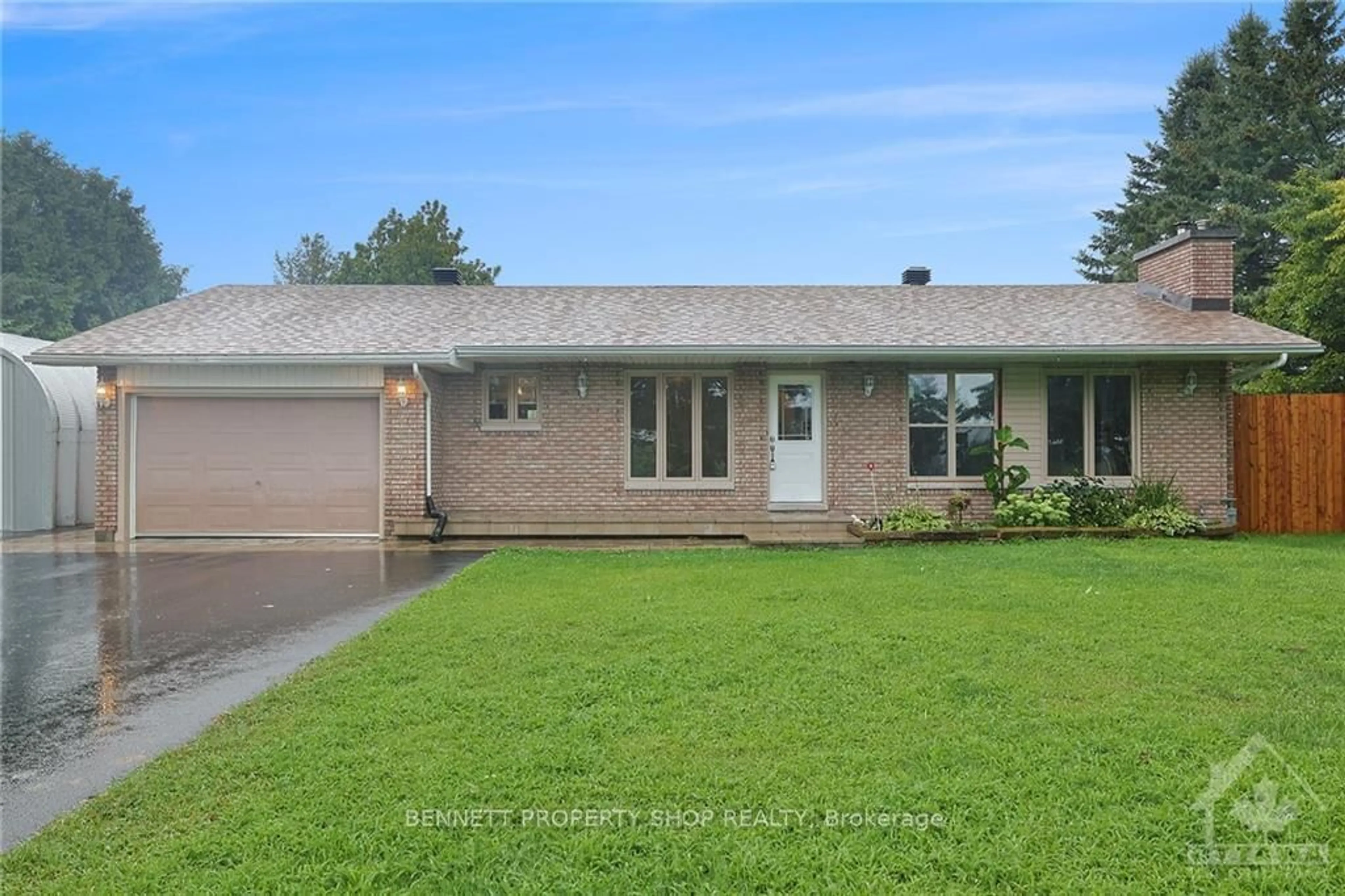 Frontside or backside of a home, cottage for 3230 DROUIN Rd, Clarence-Rockland Ontario K0A 2A0