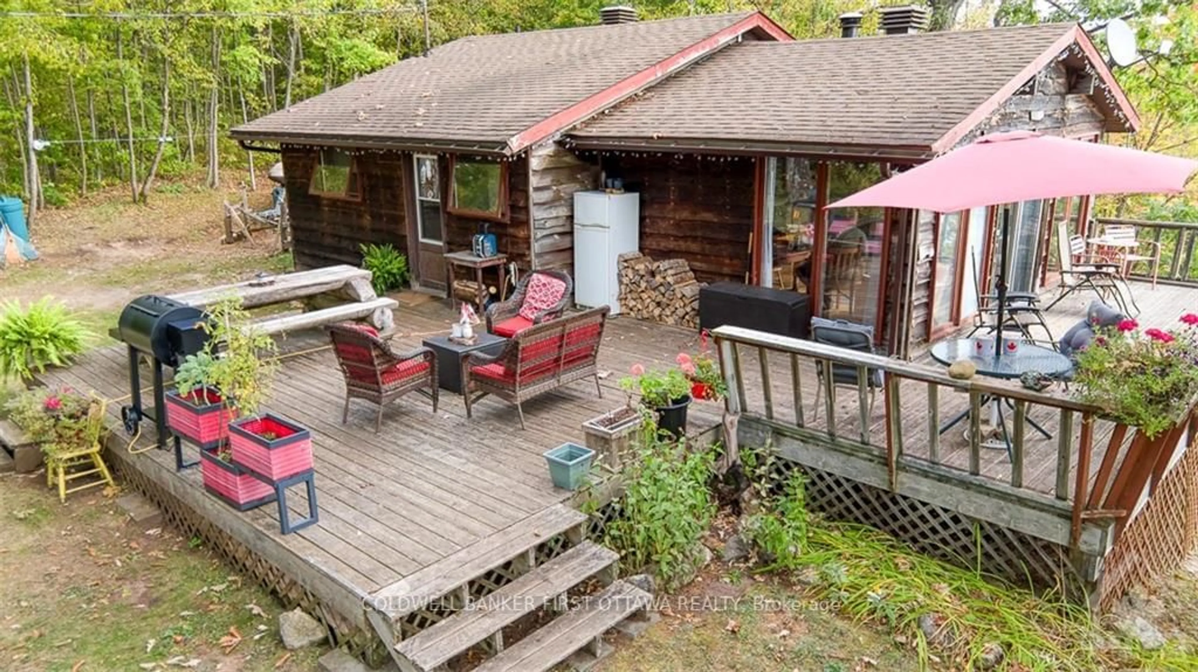 Patio, cottage for 511 FARREN LAKE LANE 22A Rd, Tay Valley Ontario K0H 2P0