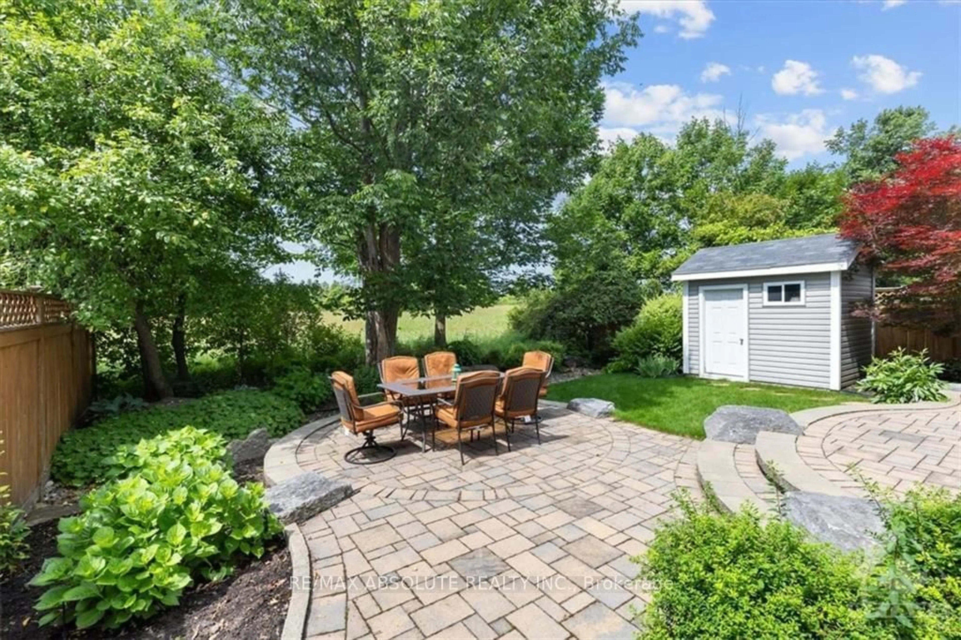 Patio, street for 442 LANDSWOOD Way, Stittsville - Munster - Richmond Ontario K2S 0A4