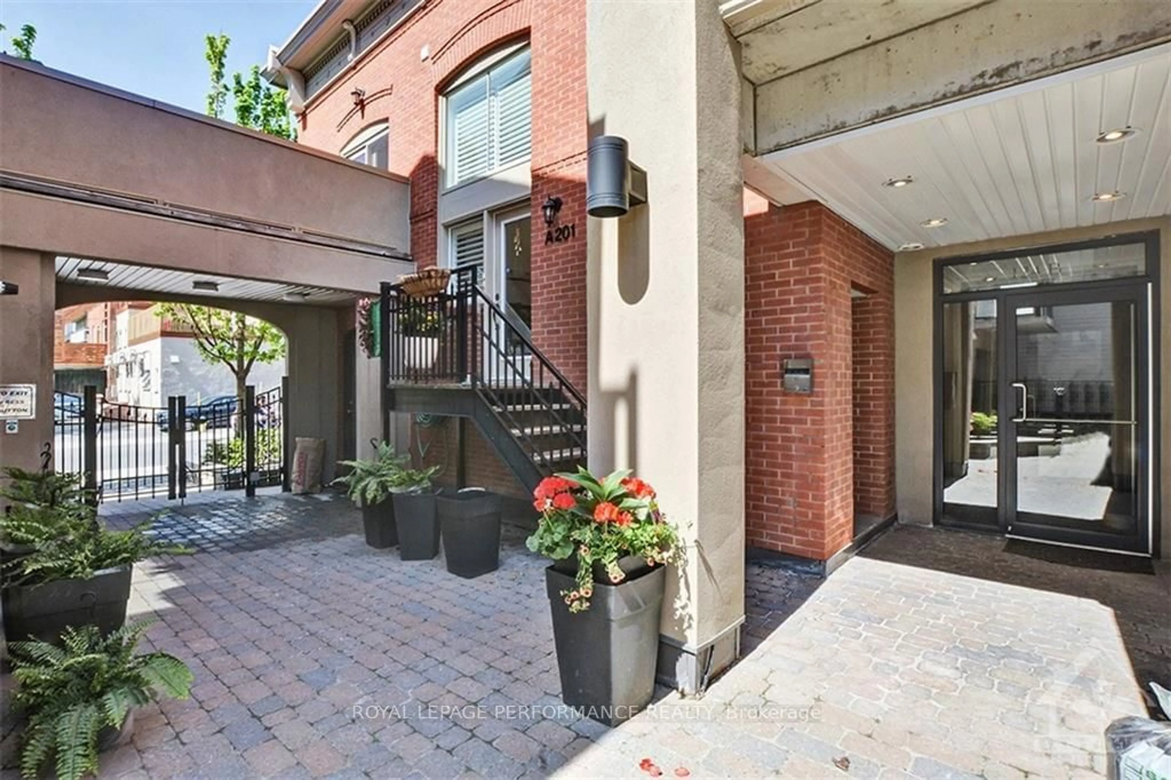 A pic from exterior of the house or condo, the street view for 124 GUIGUES Ave #B204, Lower Town - Sandy Hill Ontario K1N 5H7