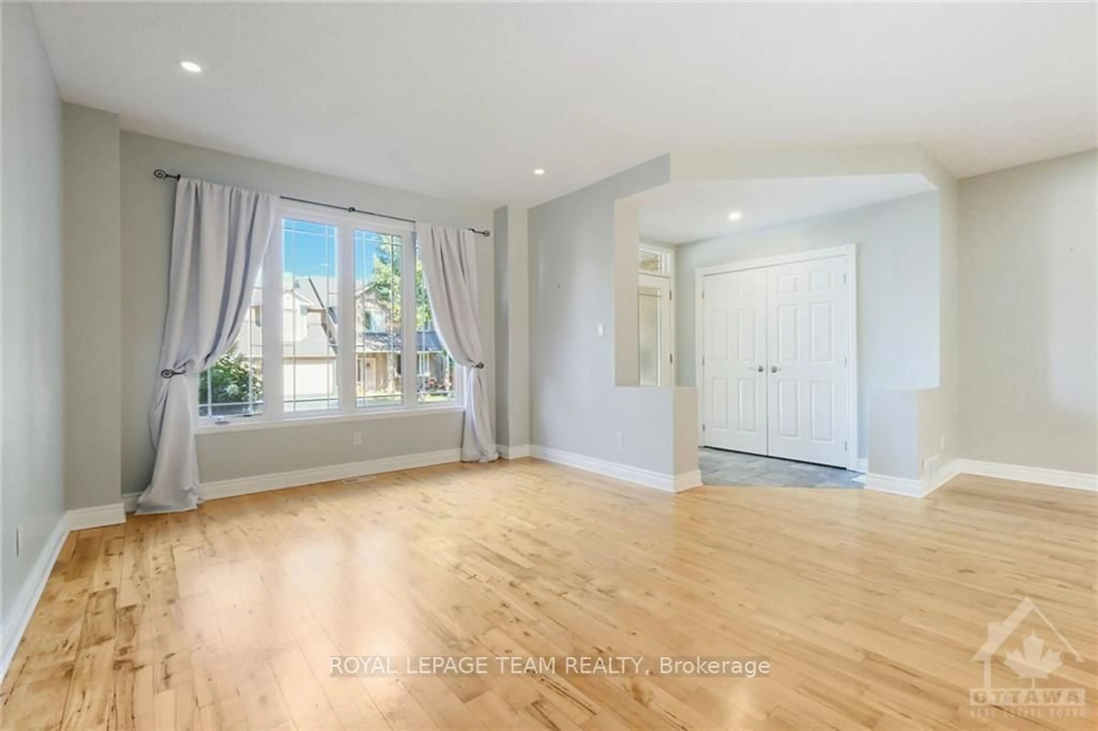 A pic of a room, wood floors for 48 PORTADOWN Cres, Kanata Ontario K2W 1E8