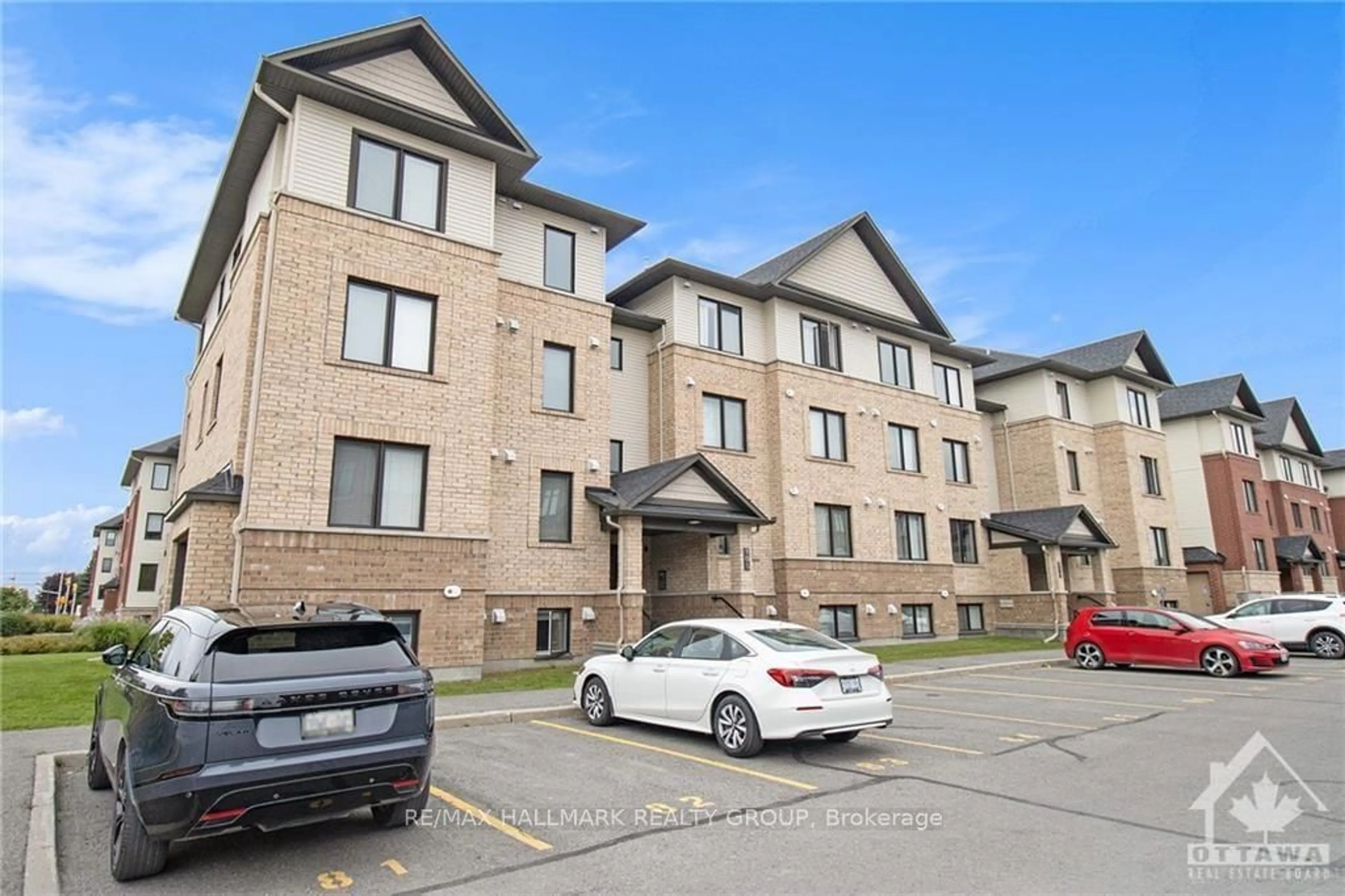 A pic from exterior of the house or condo, the front or back of building for 105 BLUESTONE #1, Orleans - Cumberland and Area Ontario K4A 0M5