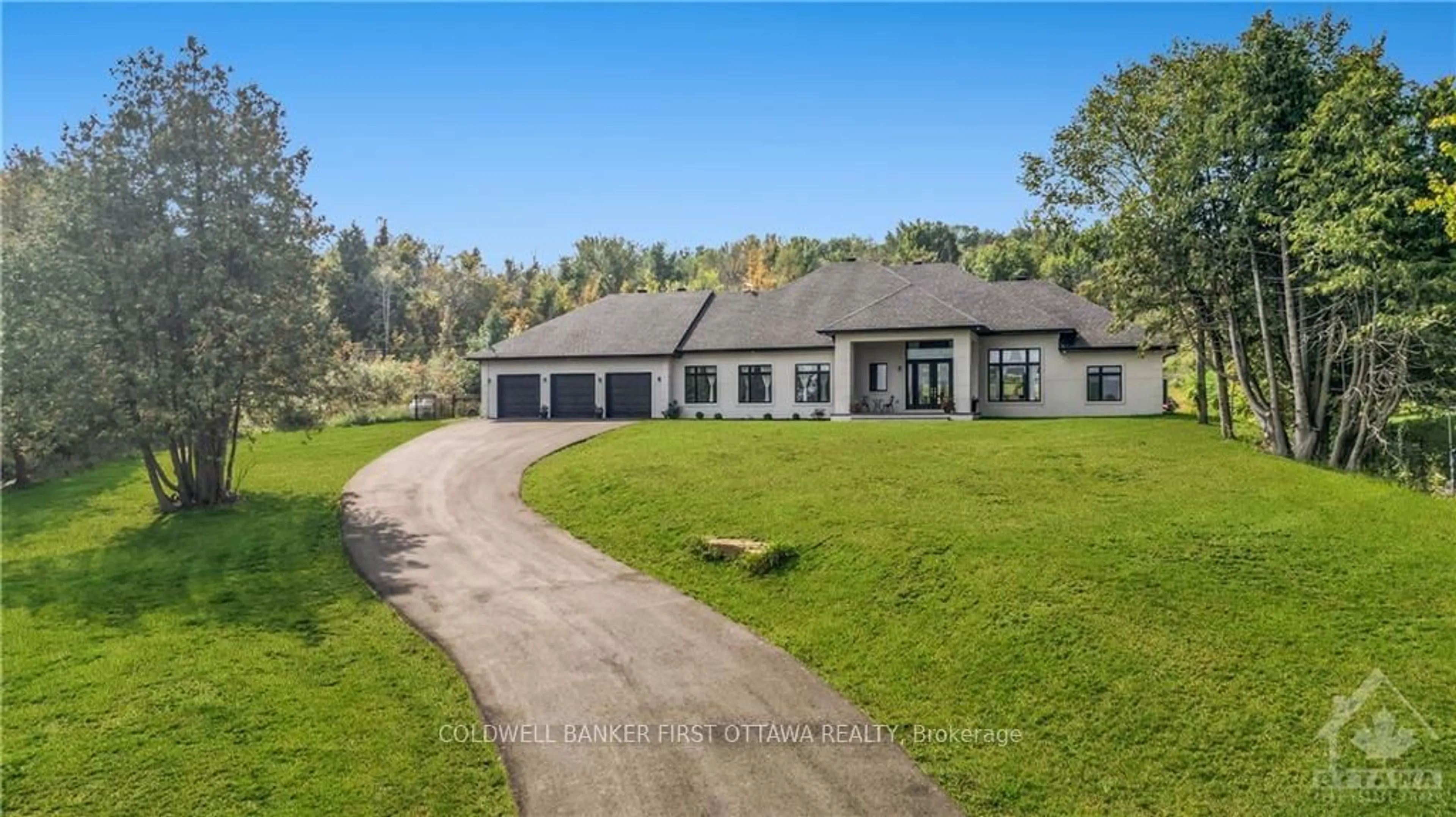 Frontside or backside of a home, cottage for 4535 NORTHWOODS Dr, Constance Bay - Dunrobin - Kilmaurs - Woodlawn Ontario K0A 3M0