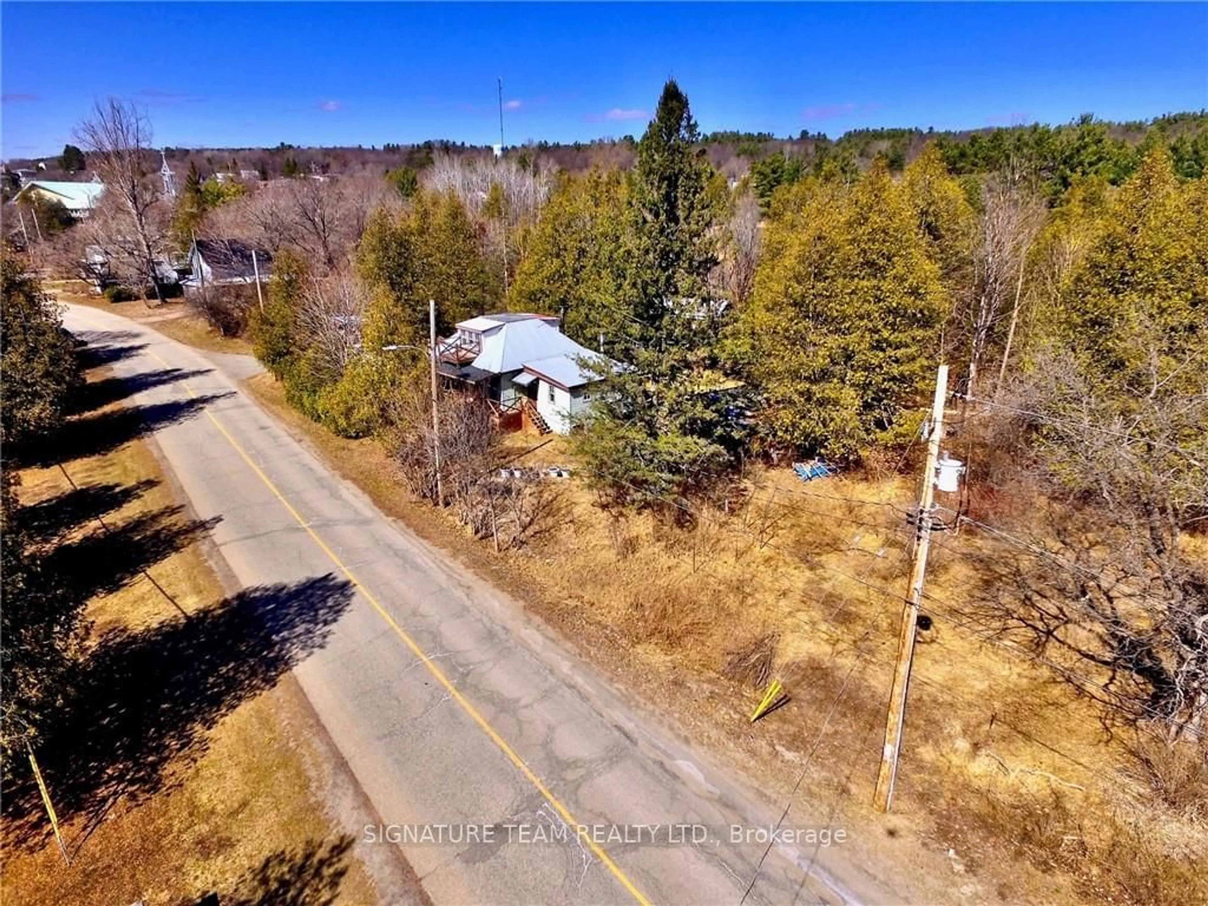 Frontside or backside of a home, the street view for 1746 MILL St, Bonnechere Valley Ontario K0J 1T0