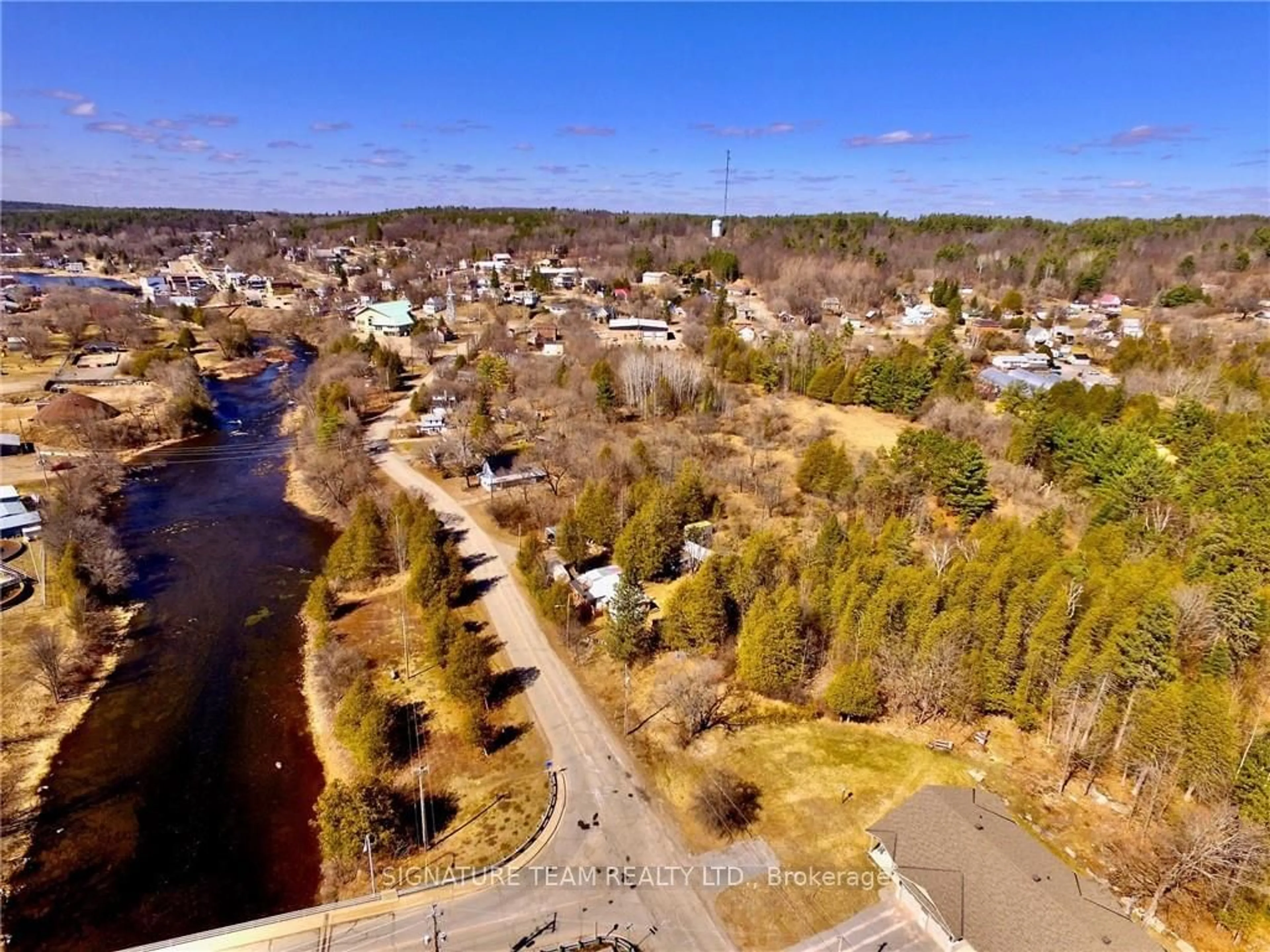 A pic from exterior of the house or condo, the street view for 1746 MILL St, Bonnechere Valley Ontario K0J 1T0