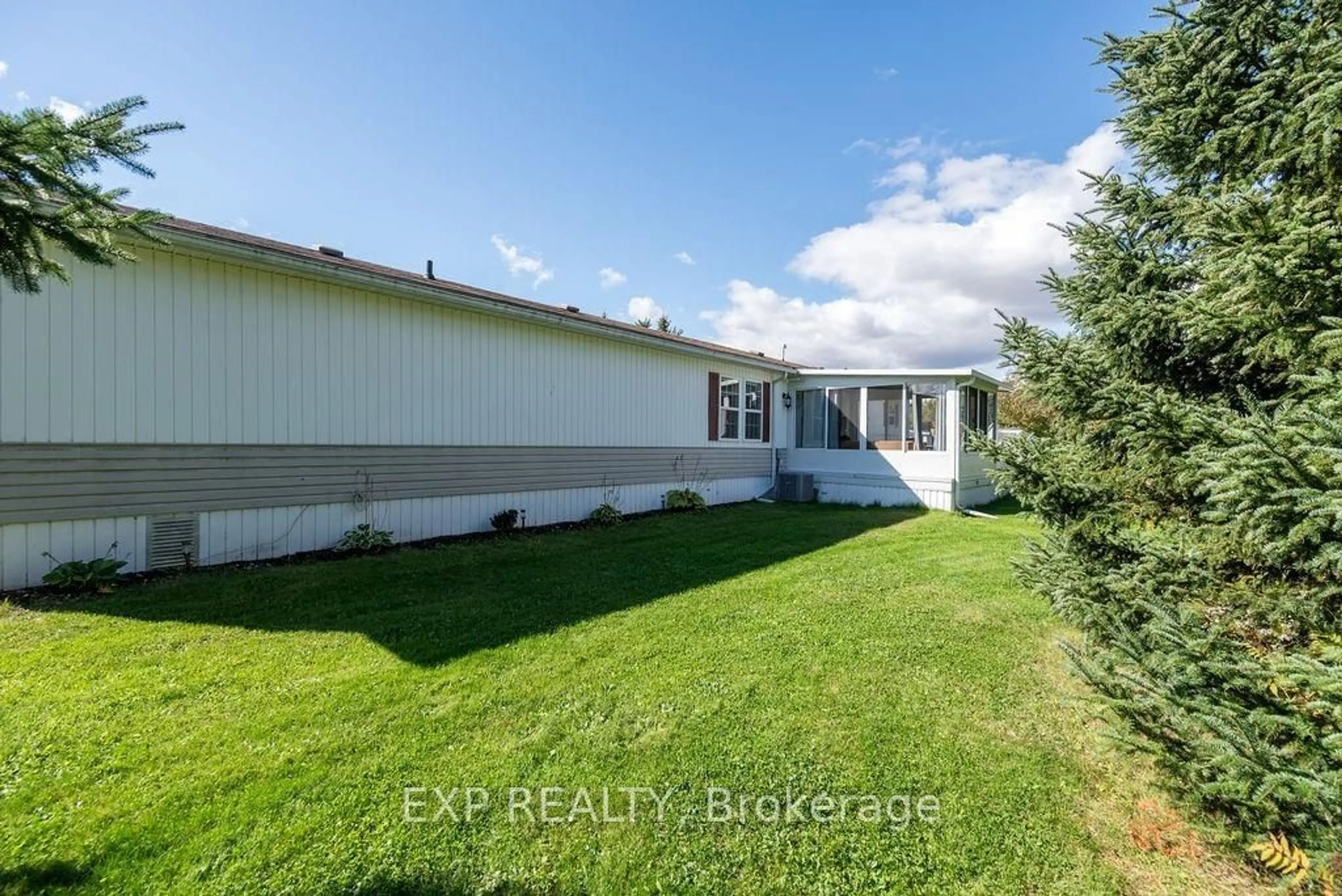 Frontside or backside of a home, the fenced backyard for 5 PARK Ave, Horton Ontario K7V 0A5