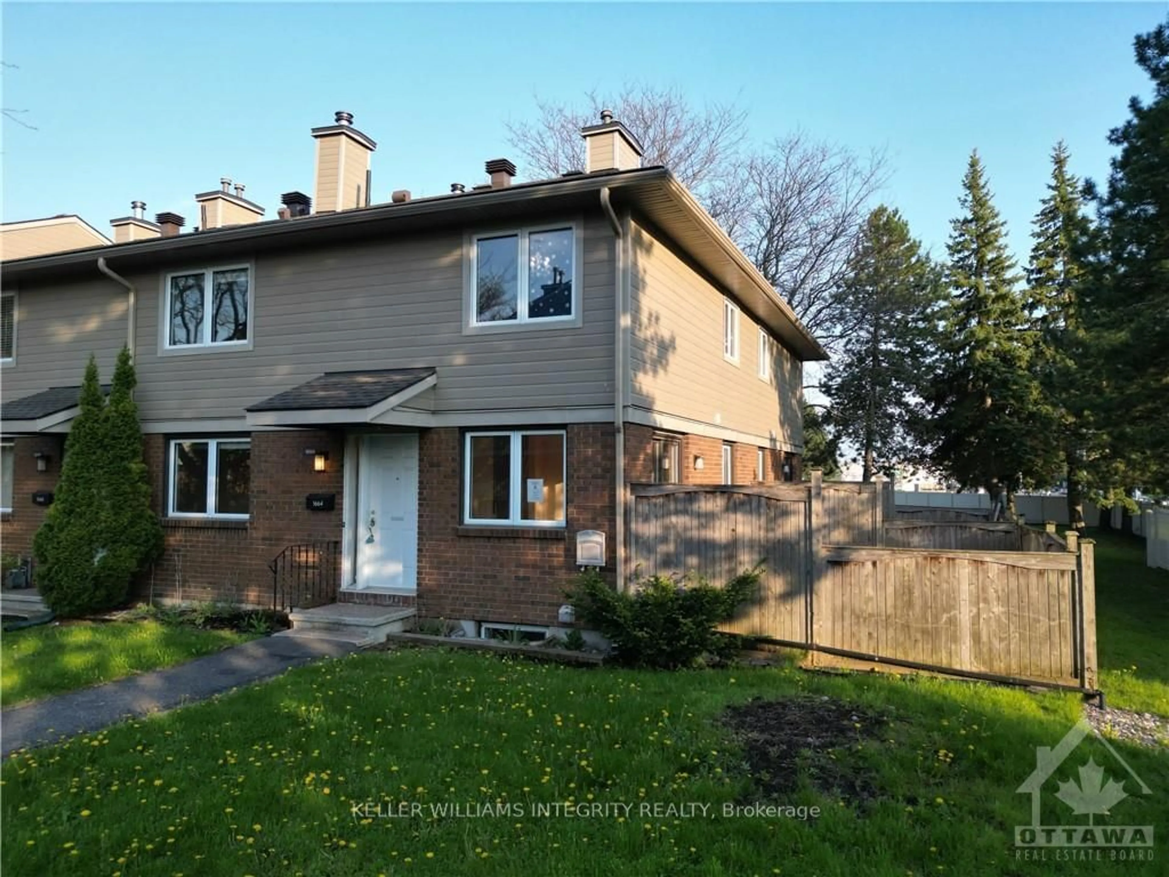 Frontside or backside of a home, the fenced backyard for 1664 RODIN Way, Orleans - Convent Glen and Area Ontario K1C 4Z2