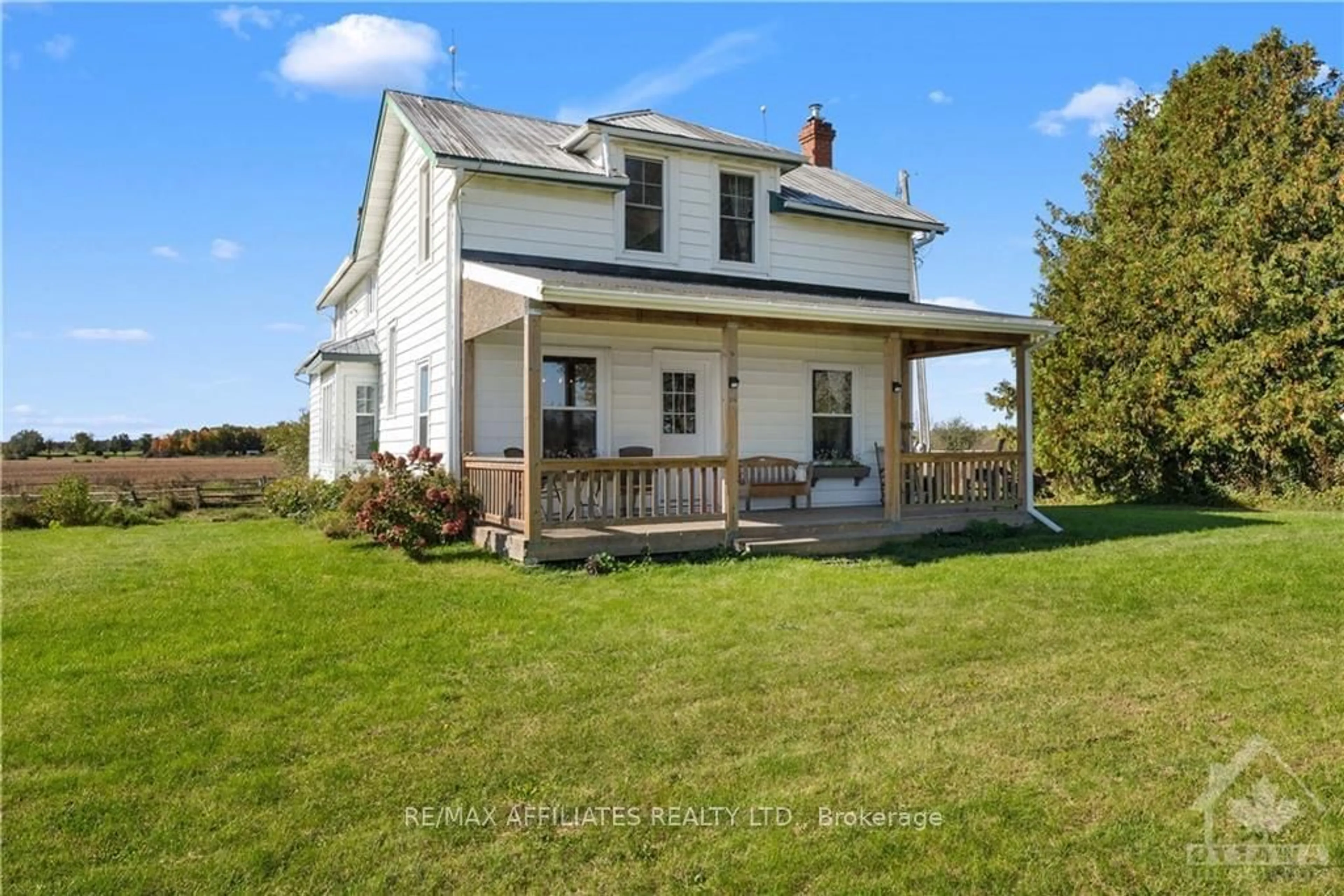 Frontside or backside of a home, cottage for 839 BLAKENEY Rd, Mississippi Mills Ontario K0A 2X0