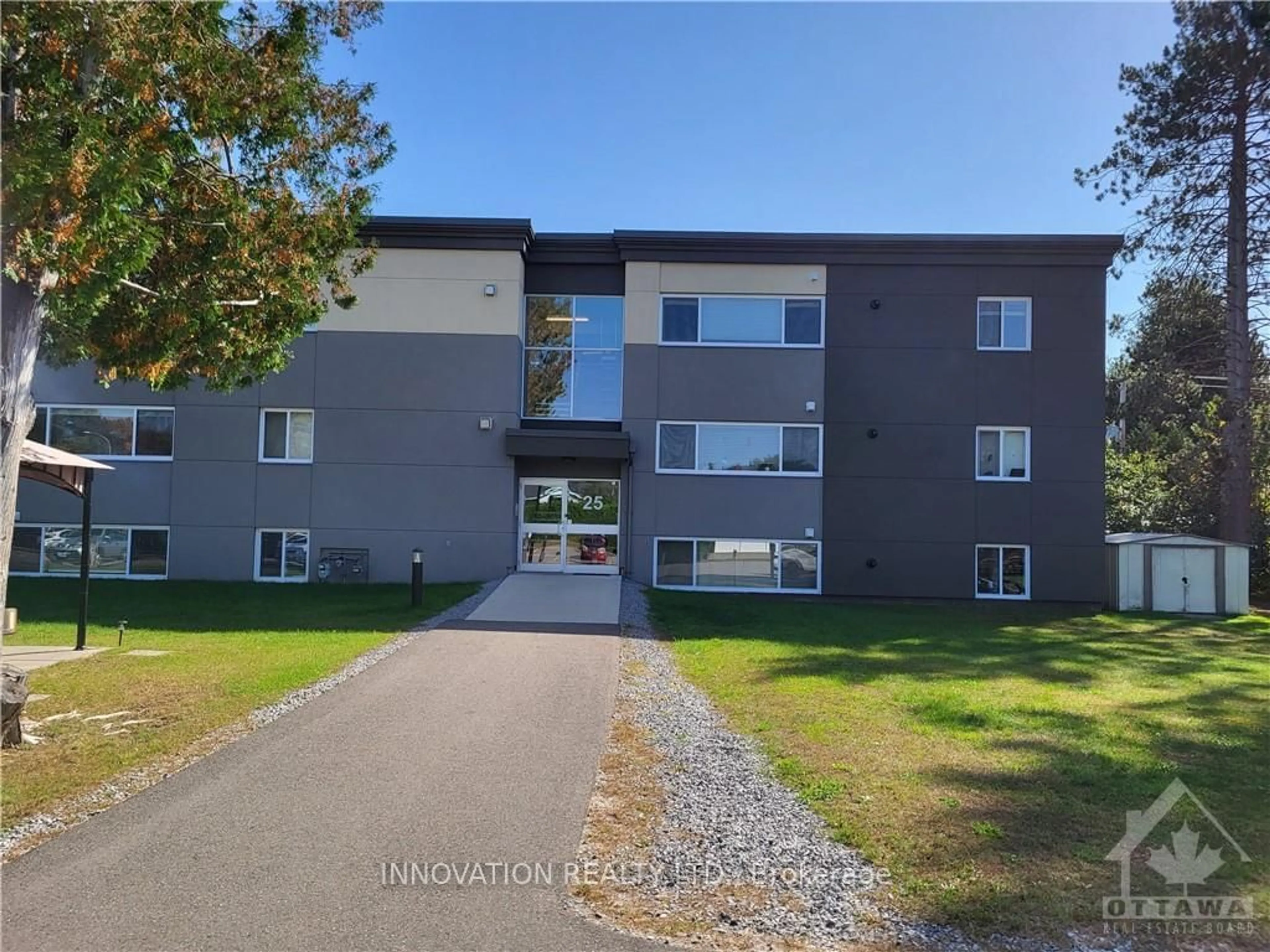 A pic from exterior of the house or condo, the front or back of building for 25 TAMARACK St #103, Deep River Ontario K0J 1P0