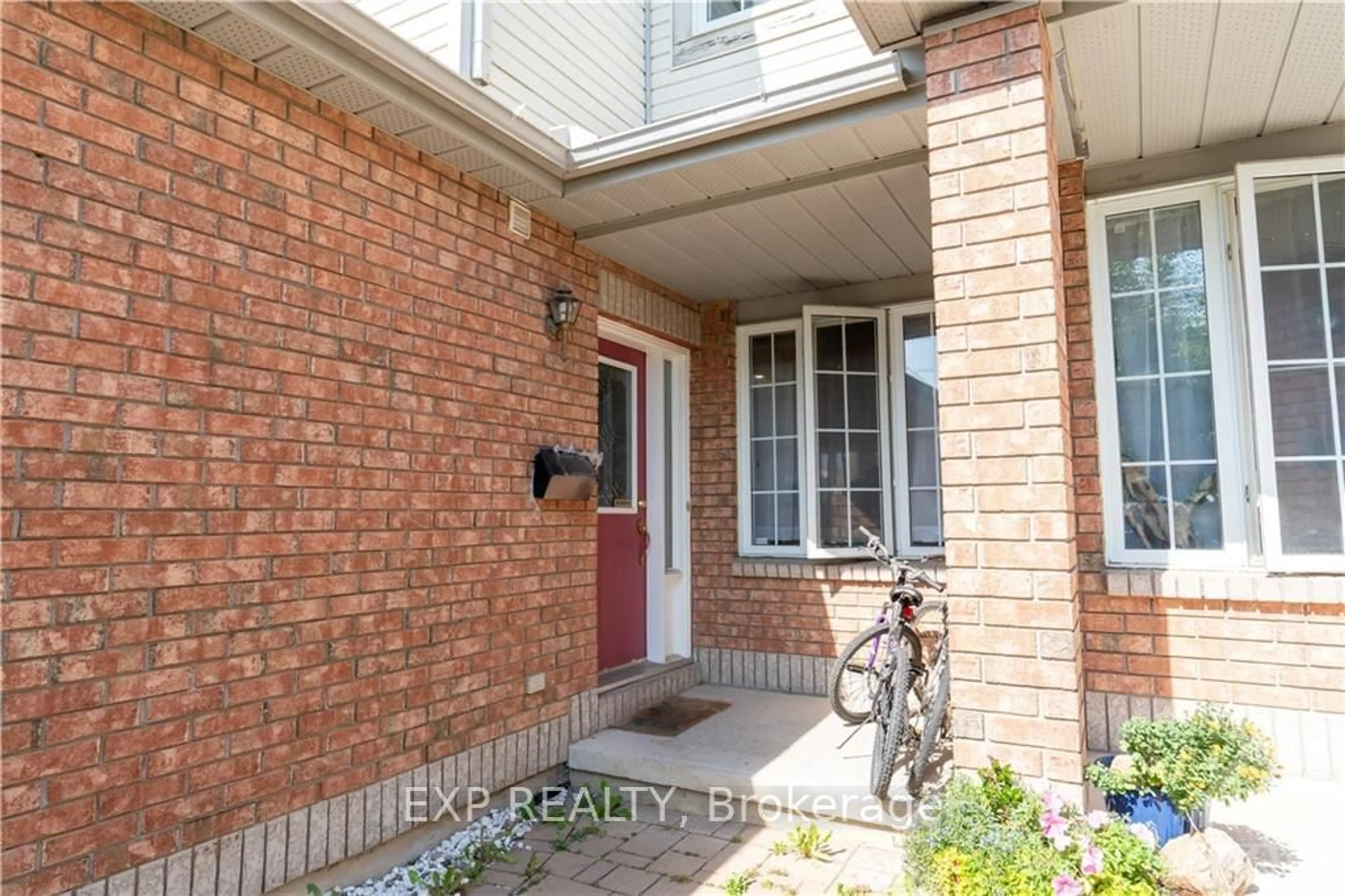 Indoor entryway for 1089 BALLANTYNE Dr, Orleans - Cumberland and Area Ontario K4A 4C6