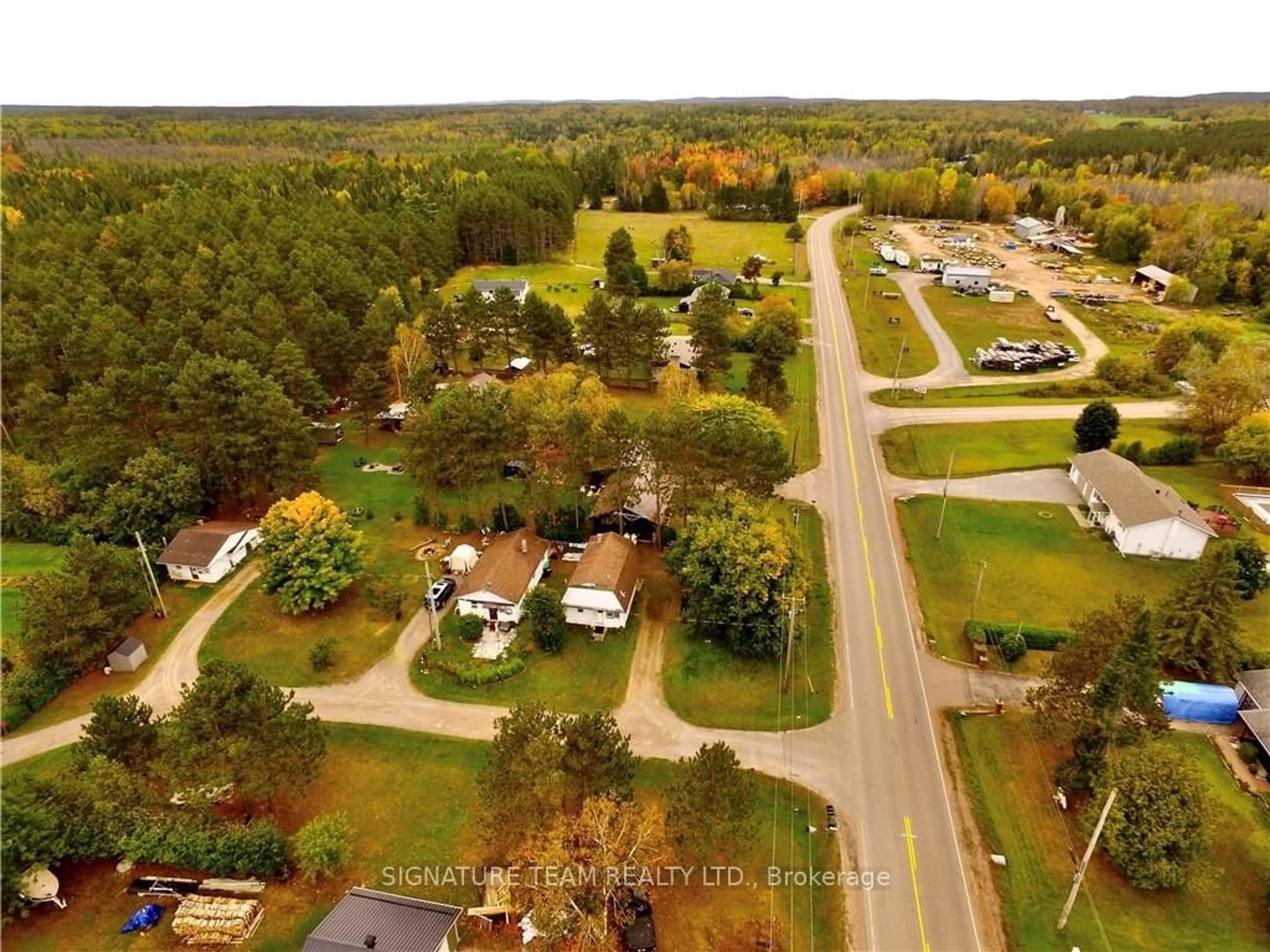 Frontside or backside of a home, the street view for 6-14 PINETREE Lane, Bonnechere Valley Ontario K0J 1T0