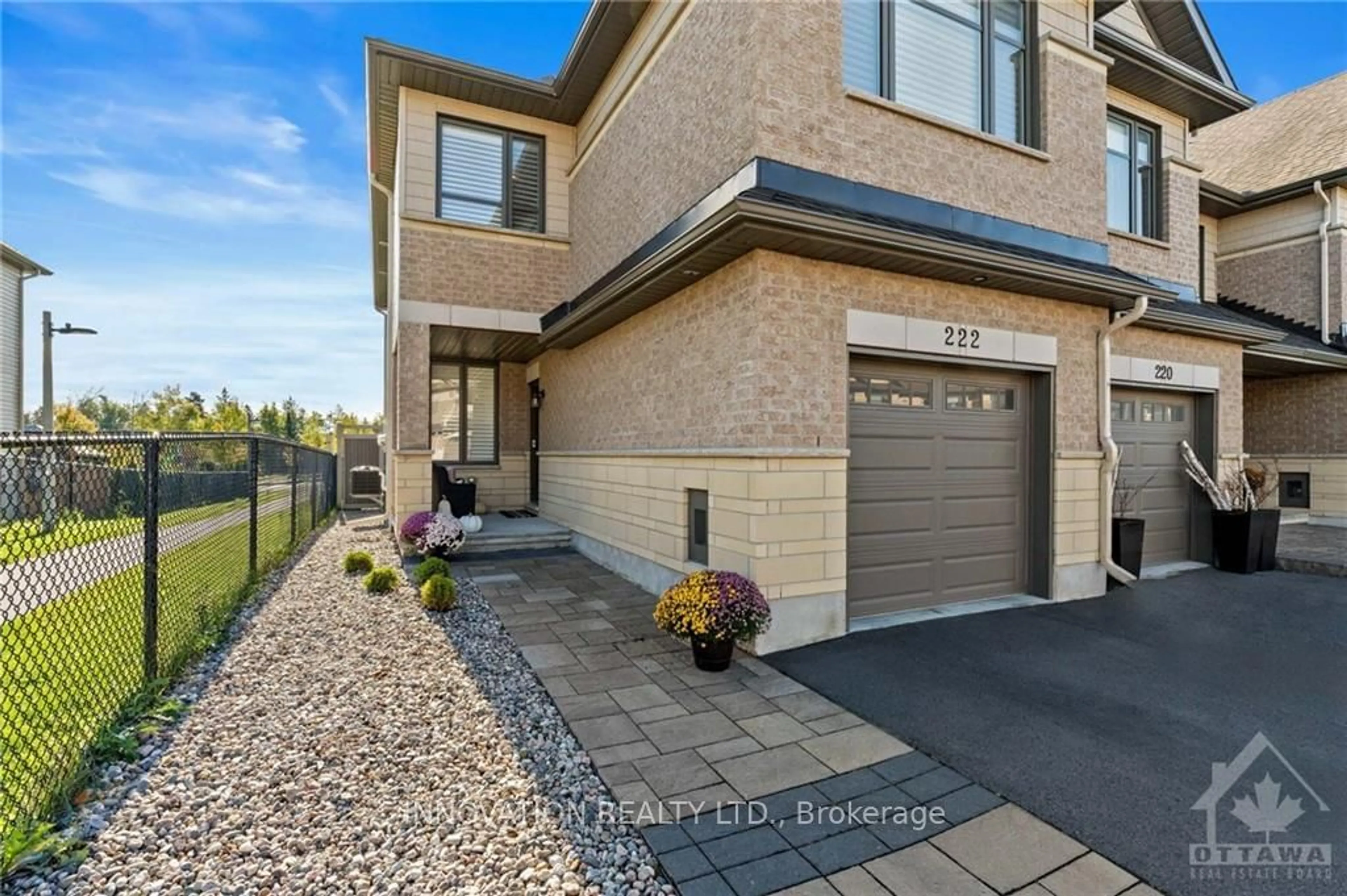 Home with brick exterior material for 222 PURCHASE Cres, Stittsville - Munster - Richmond Ontario K2S 2L7