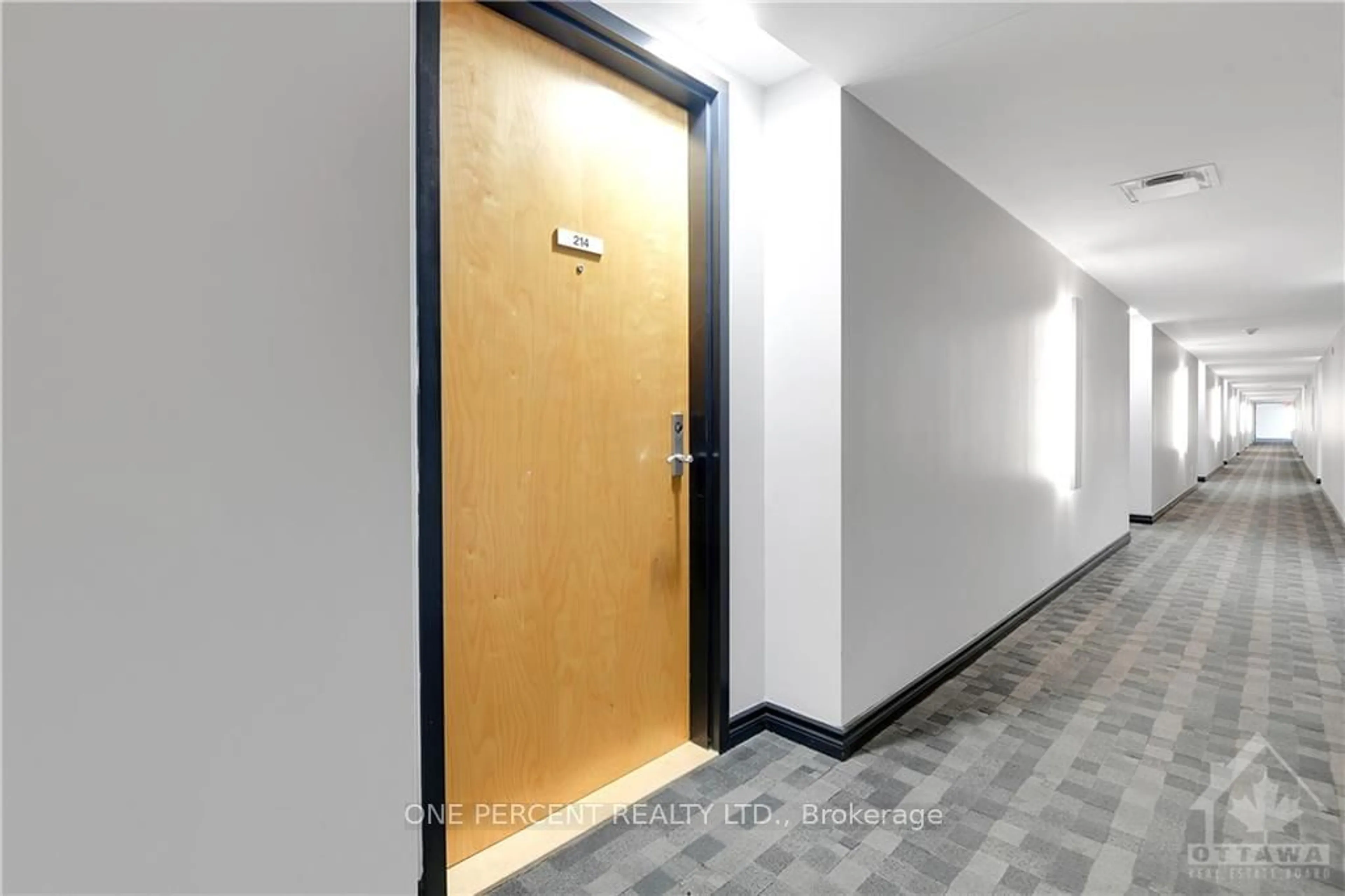 Indoor foyer, unknown floor for 250 LETT St #214, West Centre Town Ontario K1R 0A8