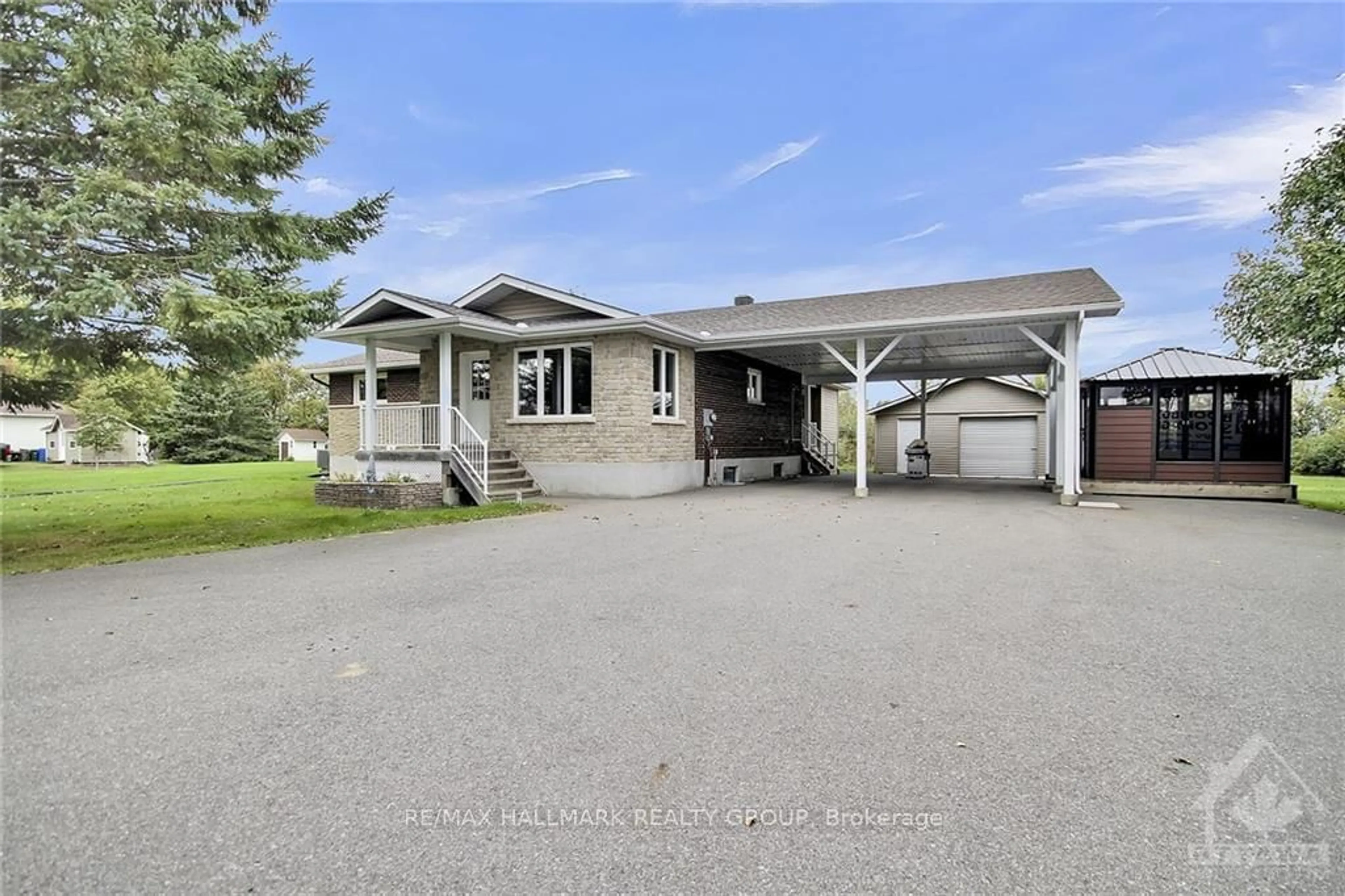 Frontside or backside of a home, cottage for 8441 MITCH OWENS Rd, Carlsbad Springs Ontario K0A 1V0