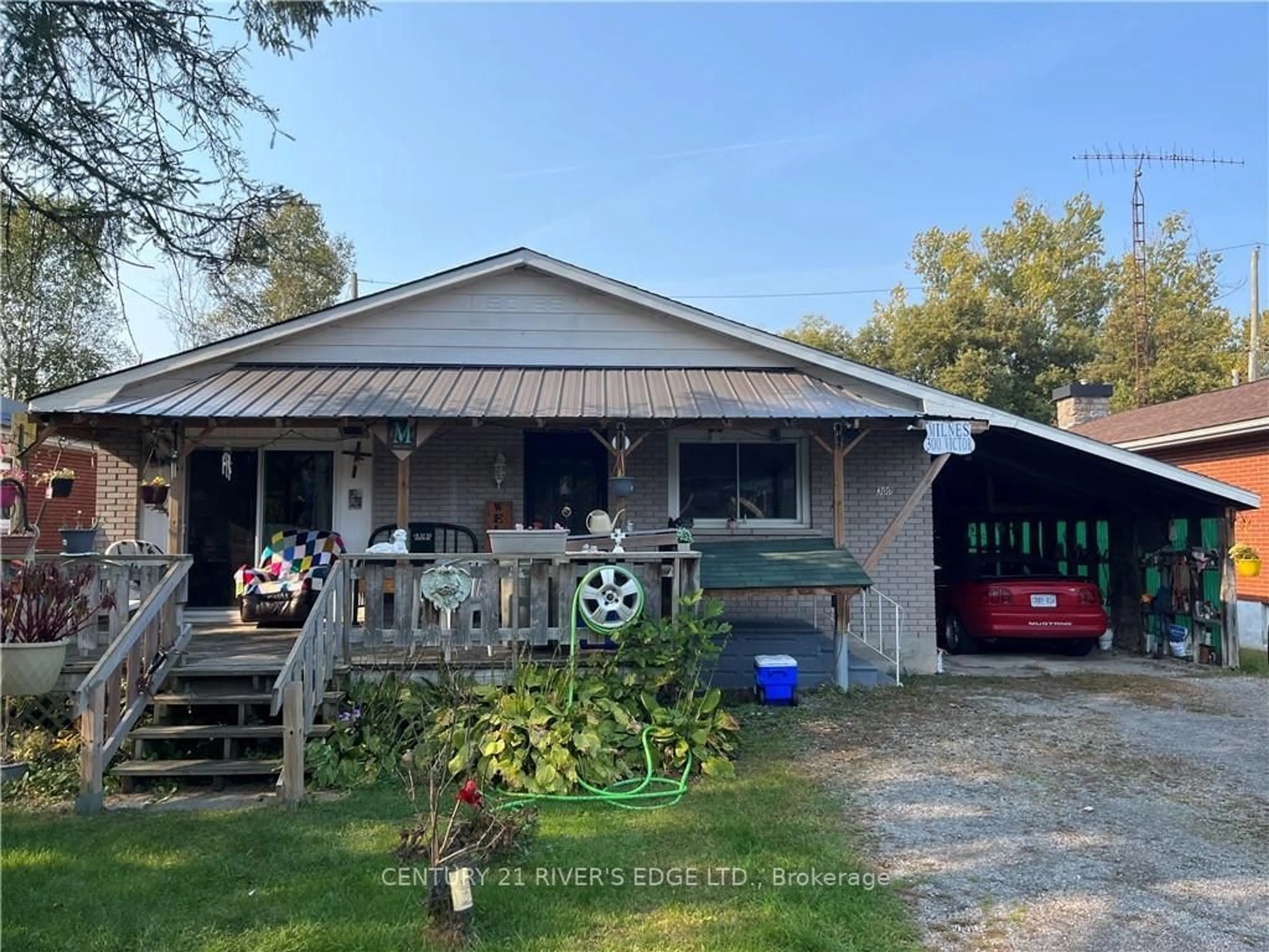 Frontside or backside of a home, cottage for 300 VICTOR Rd, Prescott Ontario K0E 1T0