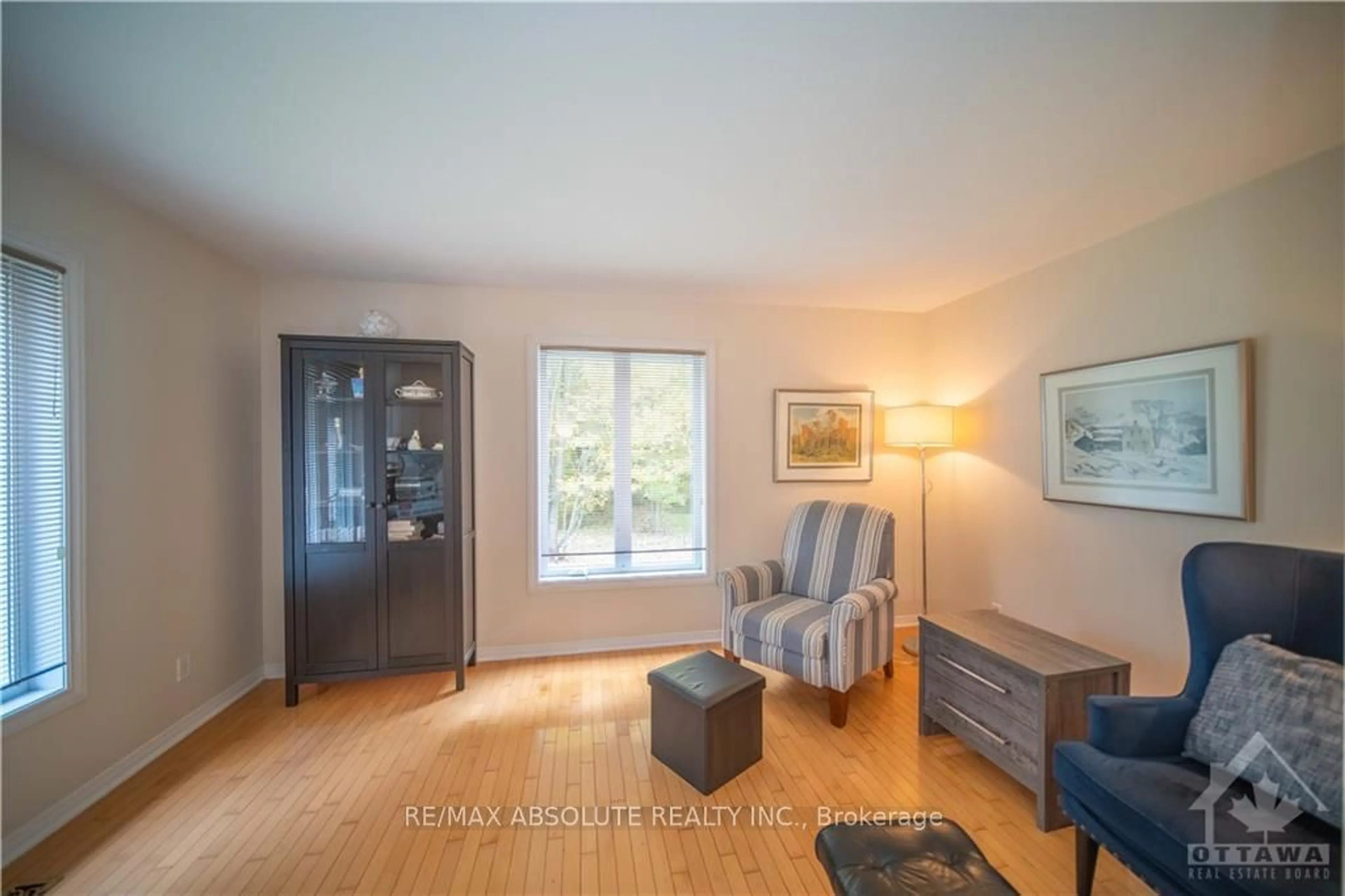 Living room, wood floors for 110 SEGUINBOURG St, The Nation Ontario K0A 1M0