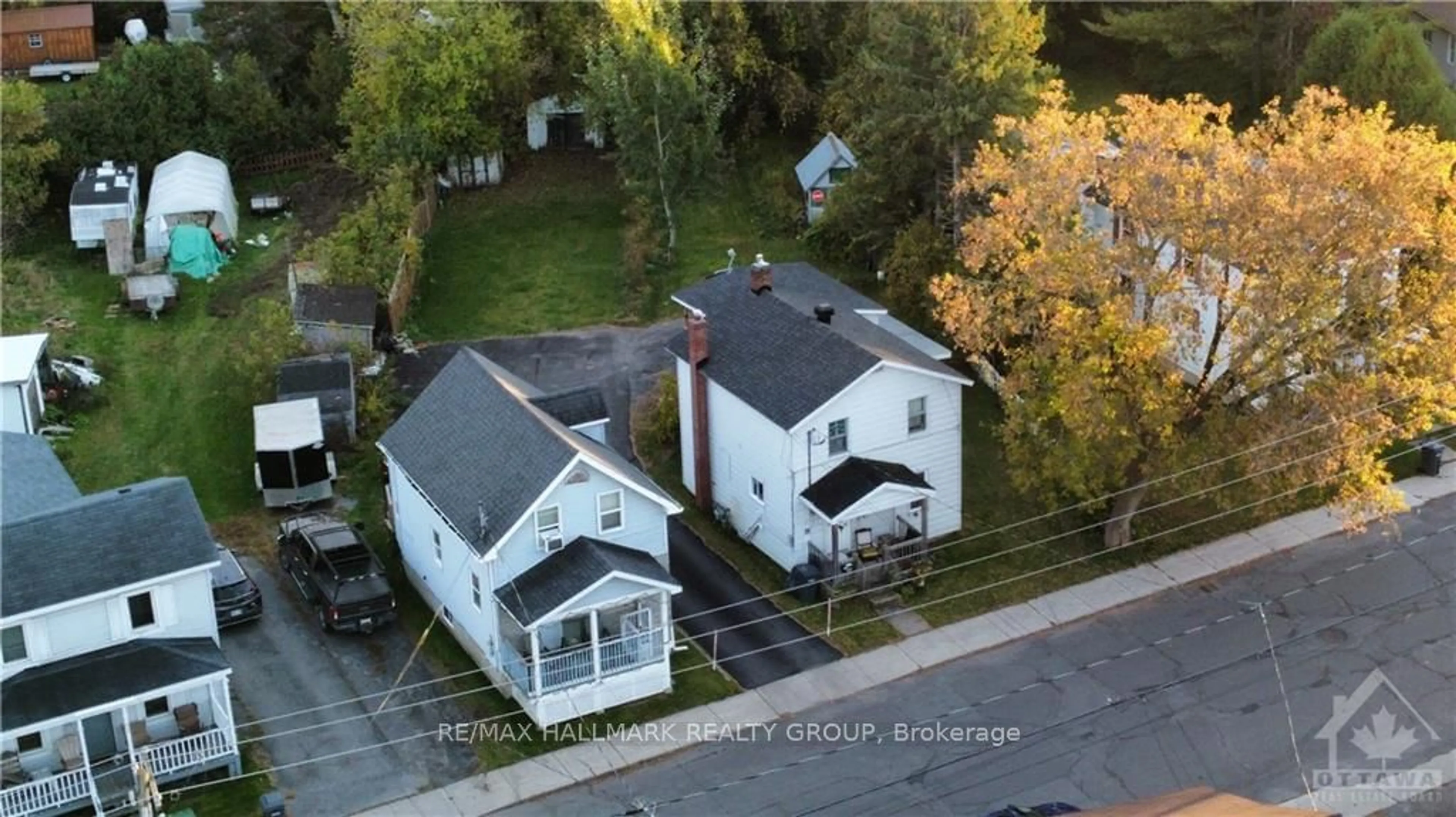 Frontside or backside of a home, the street view for 630 REGENT St, Hawkesbury Ontario K6A 1G3