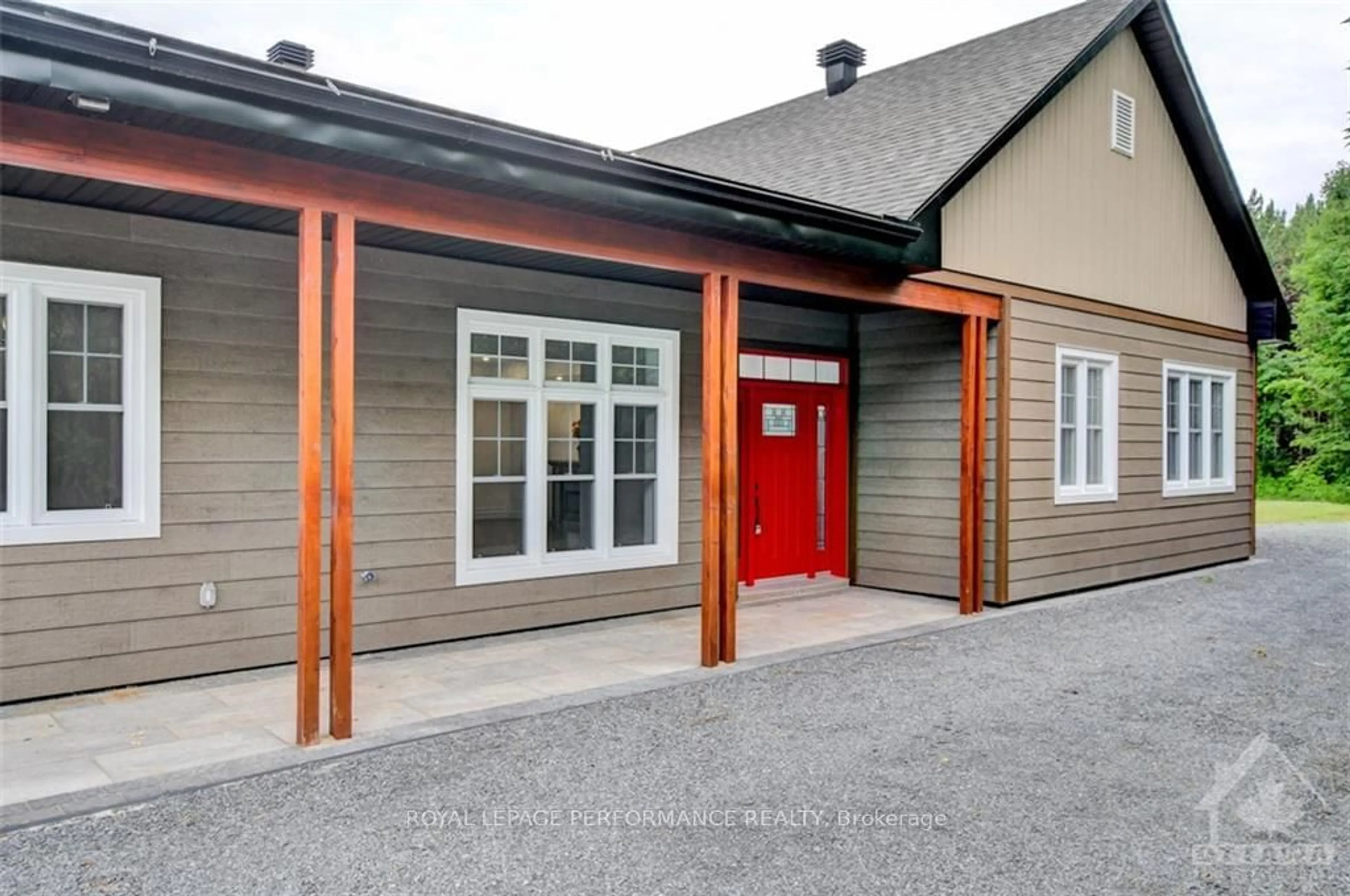 Indoor entryway, wood floors for 7535 HIGHWAY 34, Champlain Ontario K0B 1R0