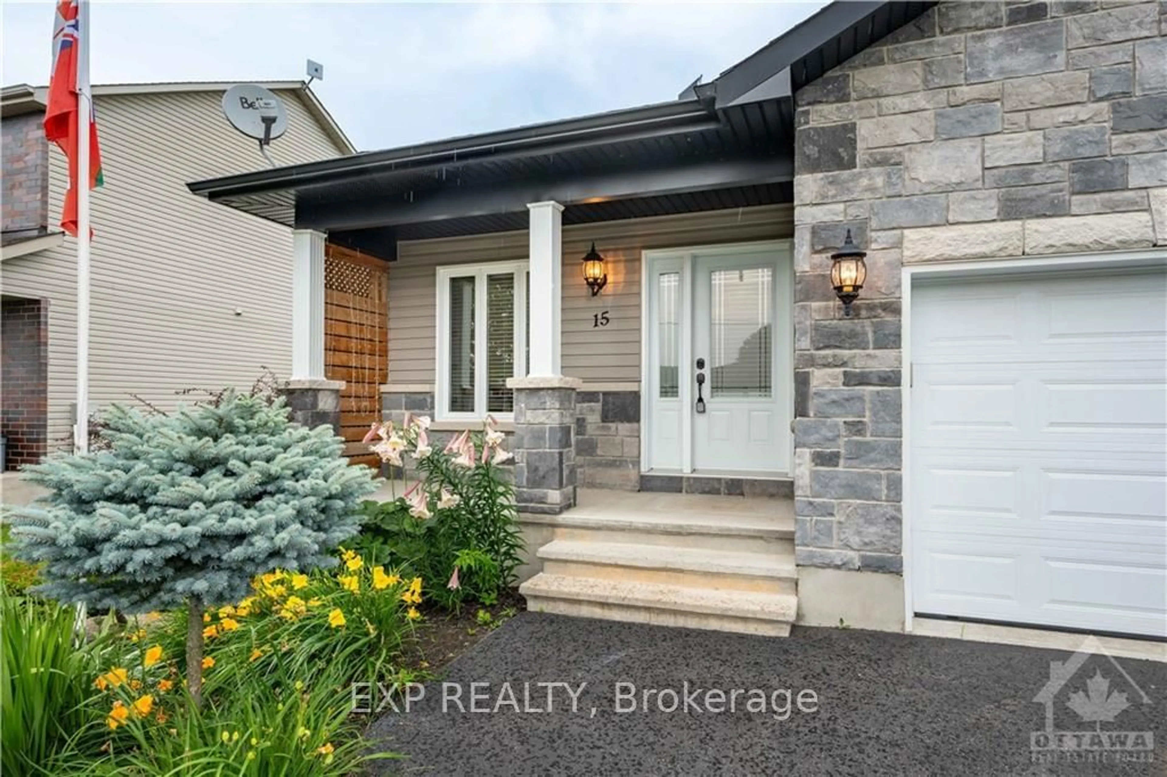 Indoor entryway for 15 GAREAU Cres, The Nation Ontario K0C 2B0