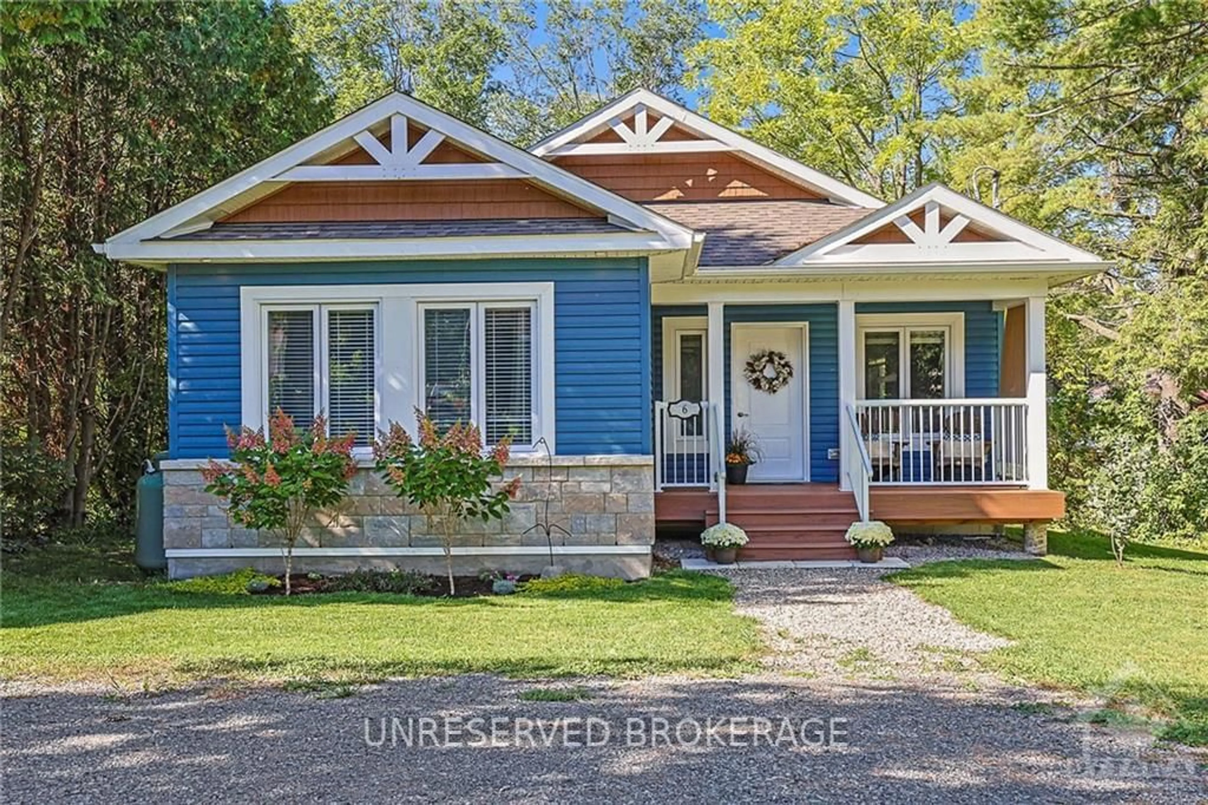 Frontside or backside of a home, cottage for 6 WHELAN St, Westport Ontario K0G 1X0