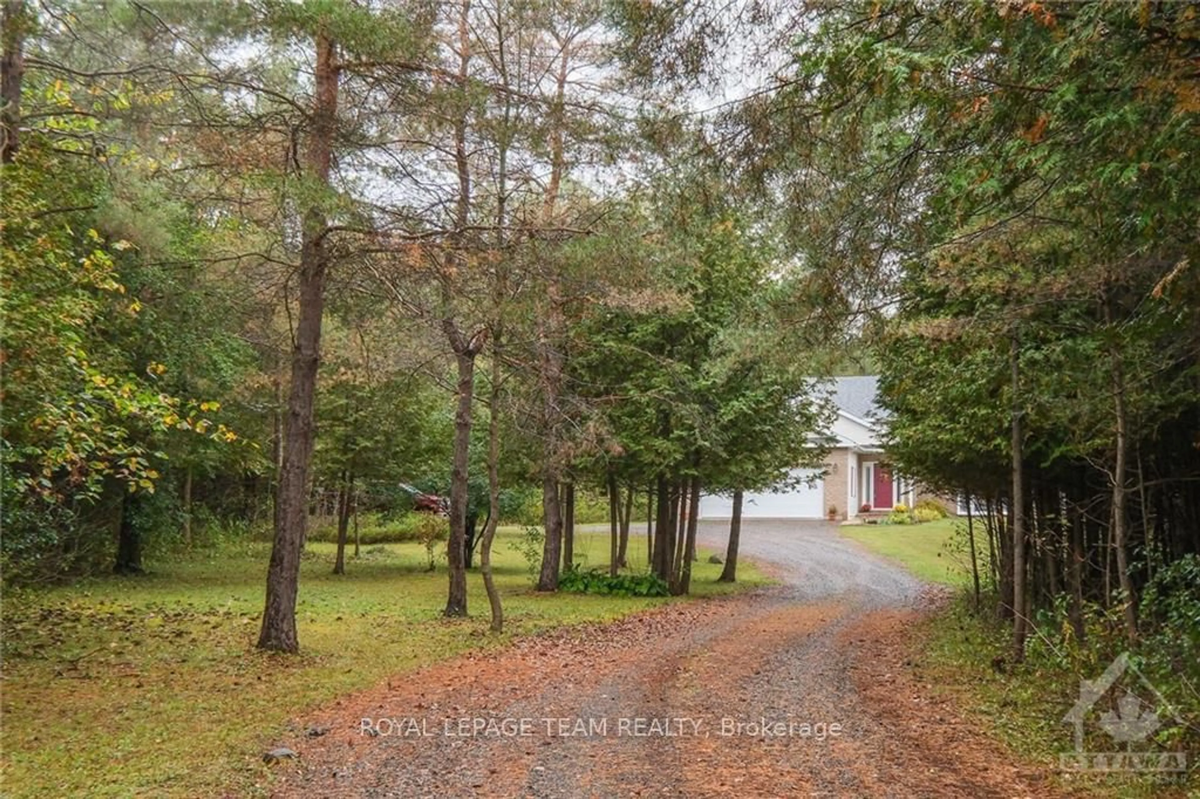 A pic from exterior of the house or condo, the street view for 2935 MCGOVERN Rd, North Grenville Ontario K0G 1J0