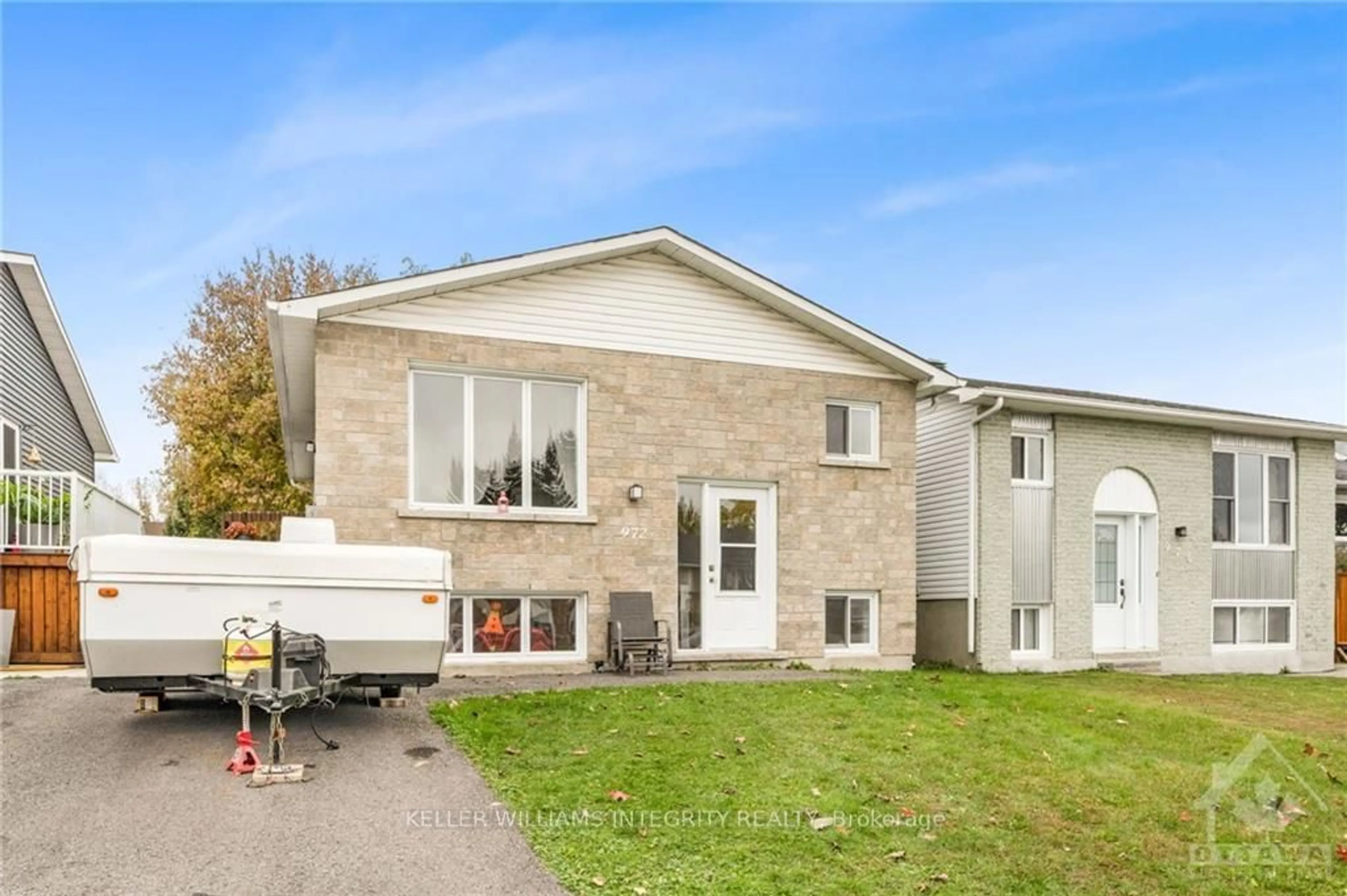 Frontside or backside of a home, the fenced backyard for 972 MORRIS St, Clarence-Rockland Ontario K4K 1N1