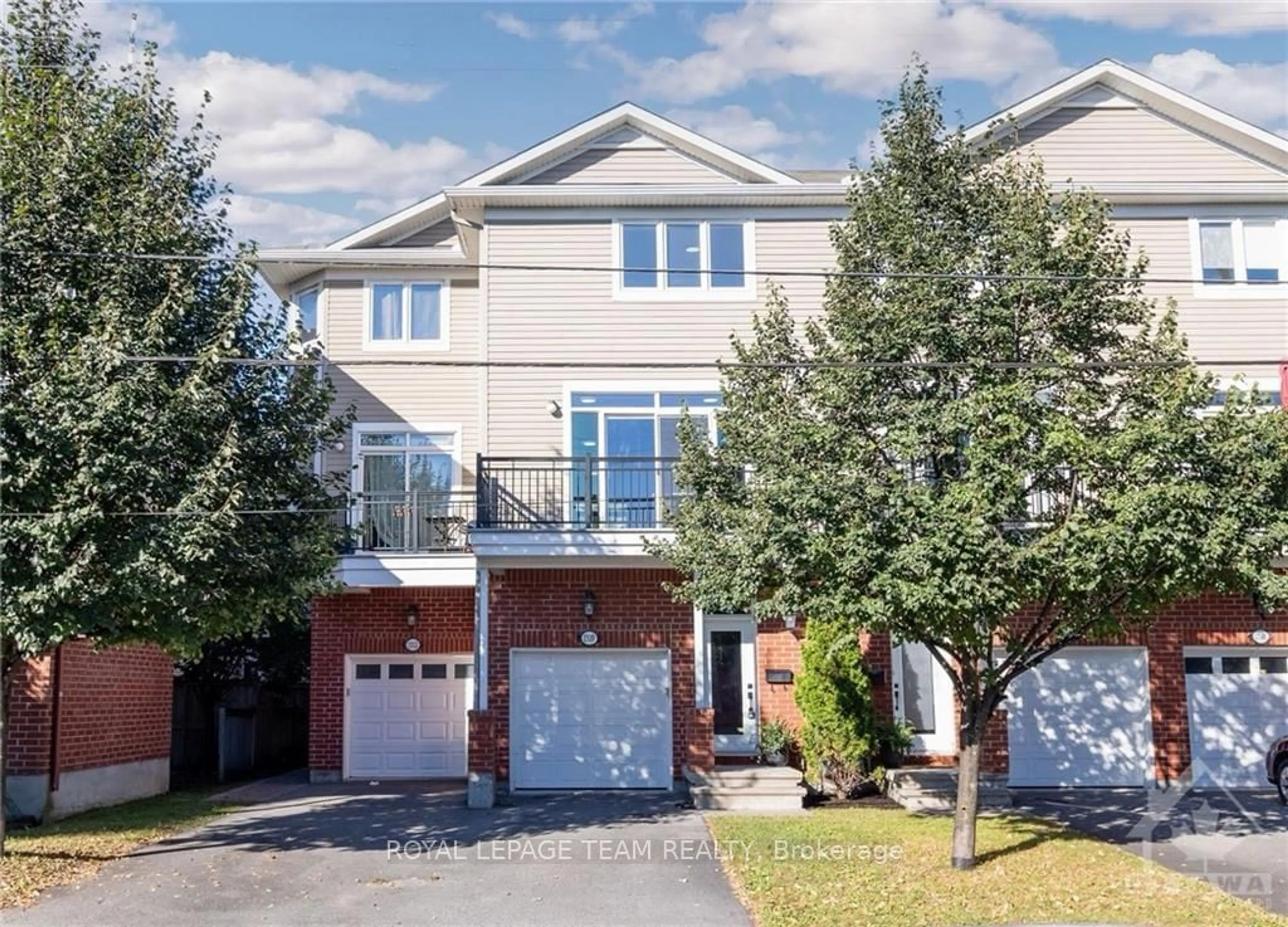 A pic from exterior of the house or condo, the street view for 1510 CLEMENTINE Blvd, Billings Bridge - Riverside Park and Area Ontario K1H 8E9