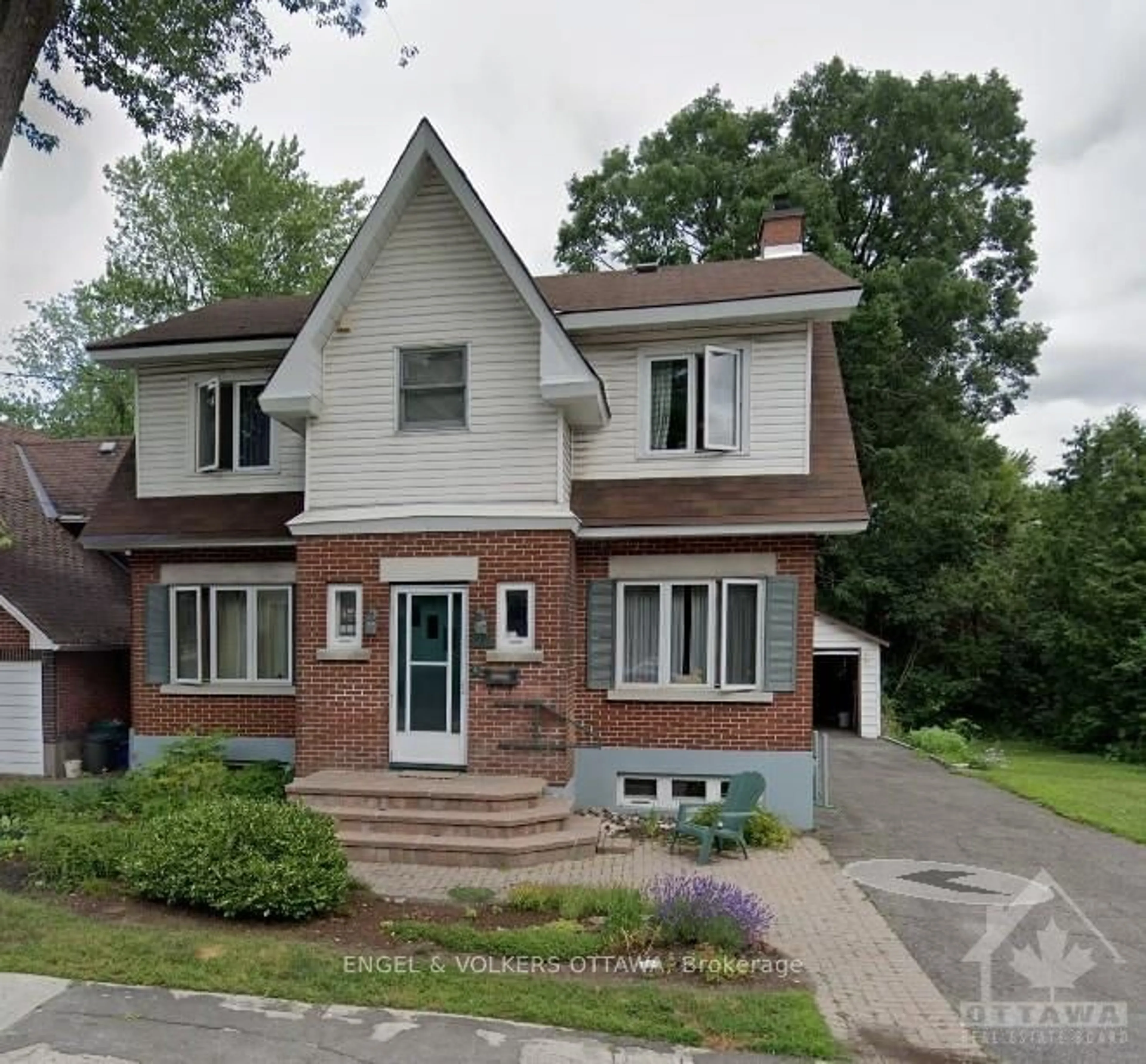 Home with brick exterior material for 97 MARLOWE Cres, Glebe - Ottawa East and Area Ontario K1S 1H9