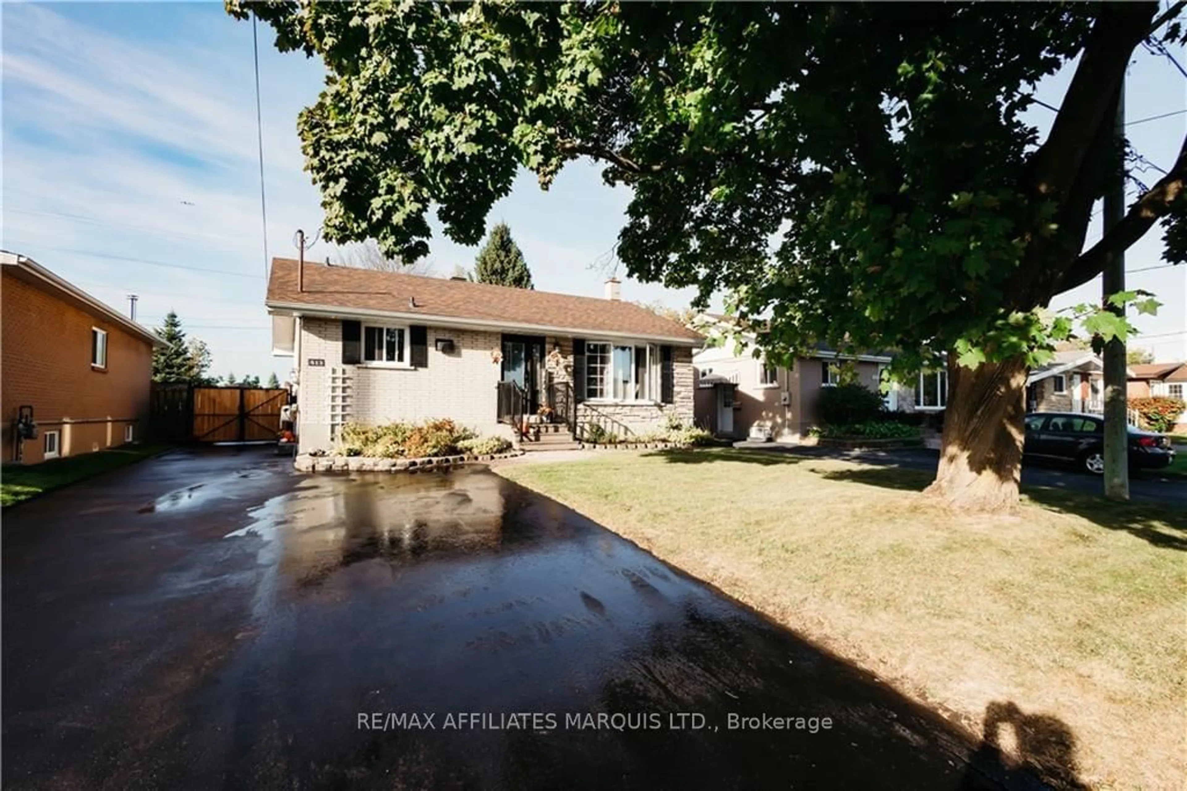 Frontside or backside of a home, cottage for 413 DANIS St, Cornwall Ontario K6H 5G2