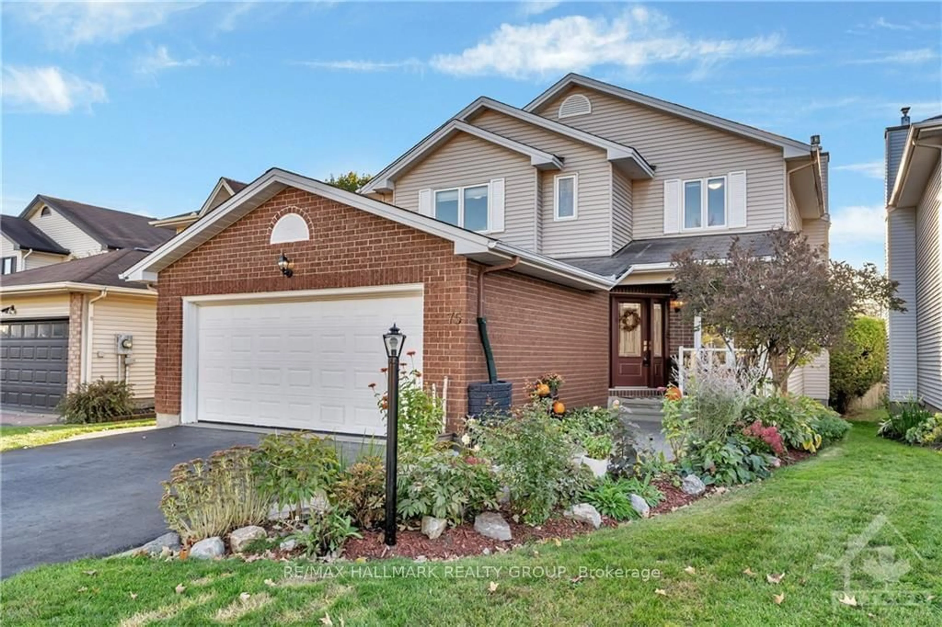 Home with brick exterior material for 75 SADDLEHORN Cres, Kanata Ontario K2M 2B1