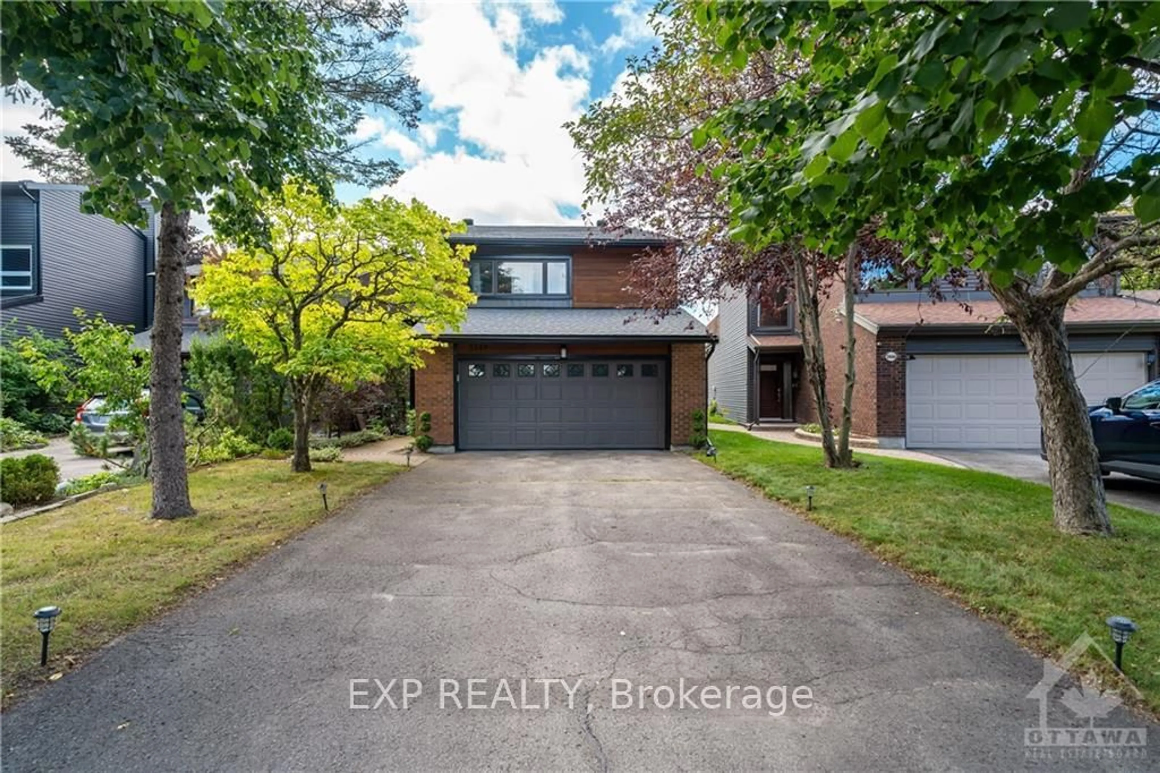 Frontside or backside of a home, cottage for 3448 PAUL ANKA Dr, Hunt Club - Windsor Park Village and Area Ontario K1V 9K6