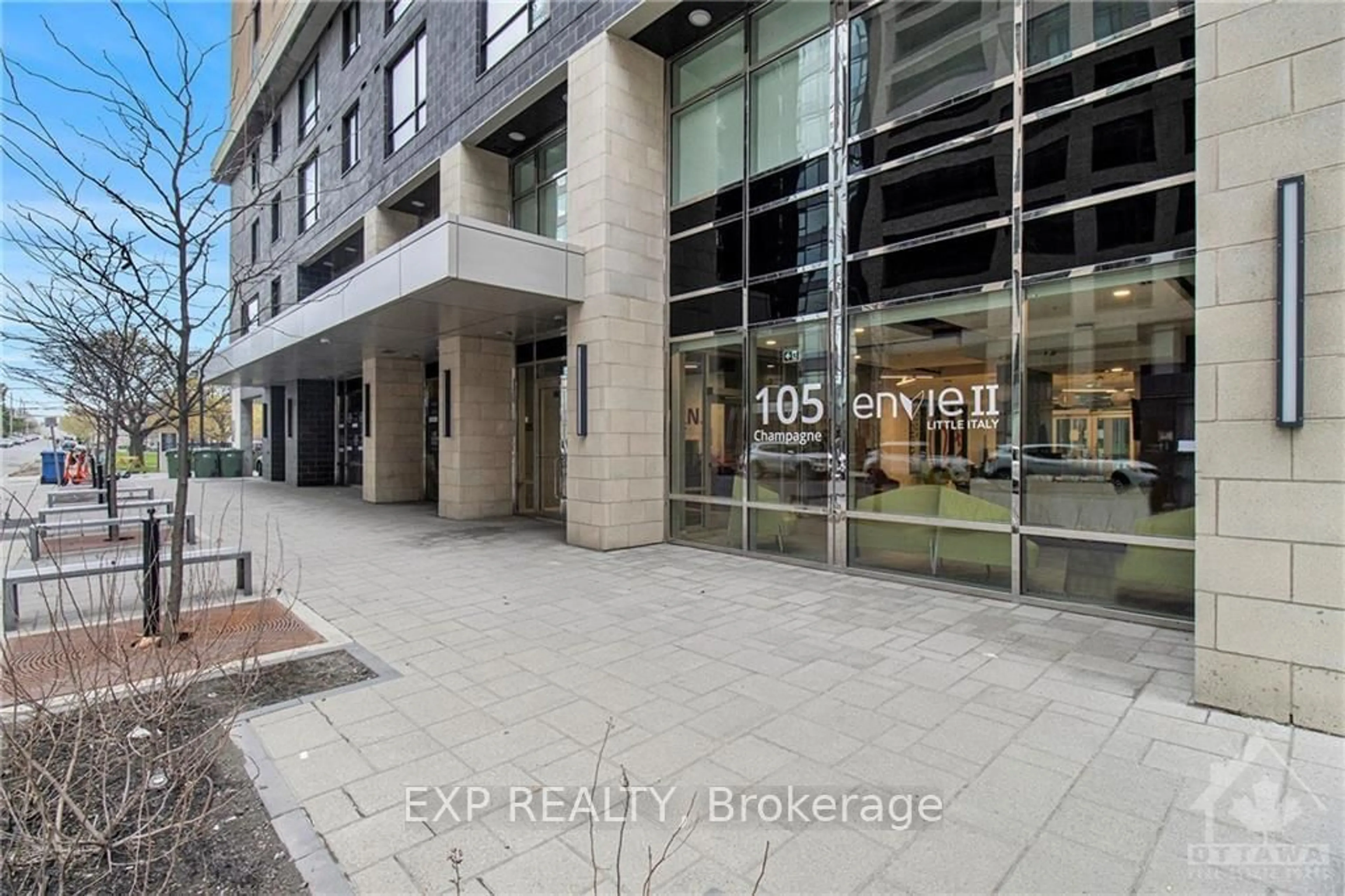 Indoor lobby, unknown floor for 105 CHAMPAGNE Ave #2208, Dows Lake - Civic Hospital and Area Ontario K1S 5E5