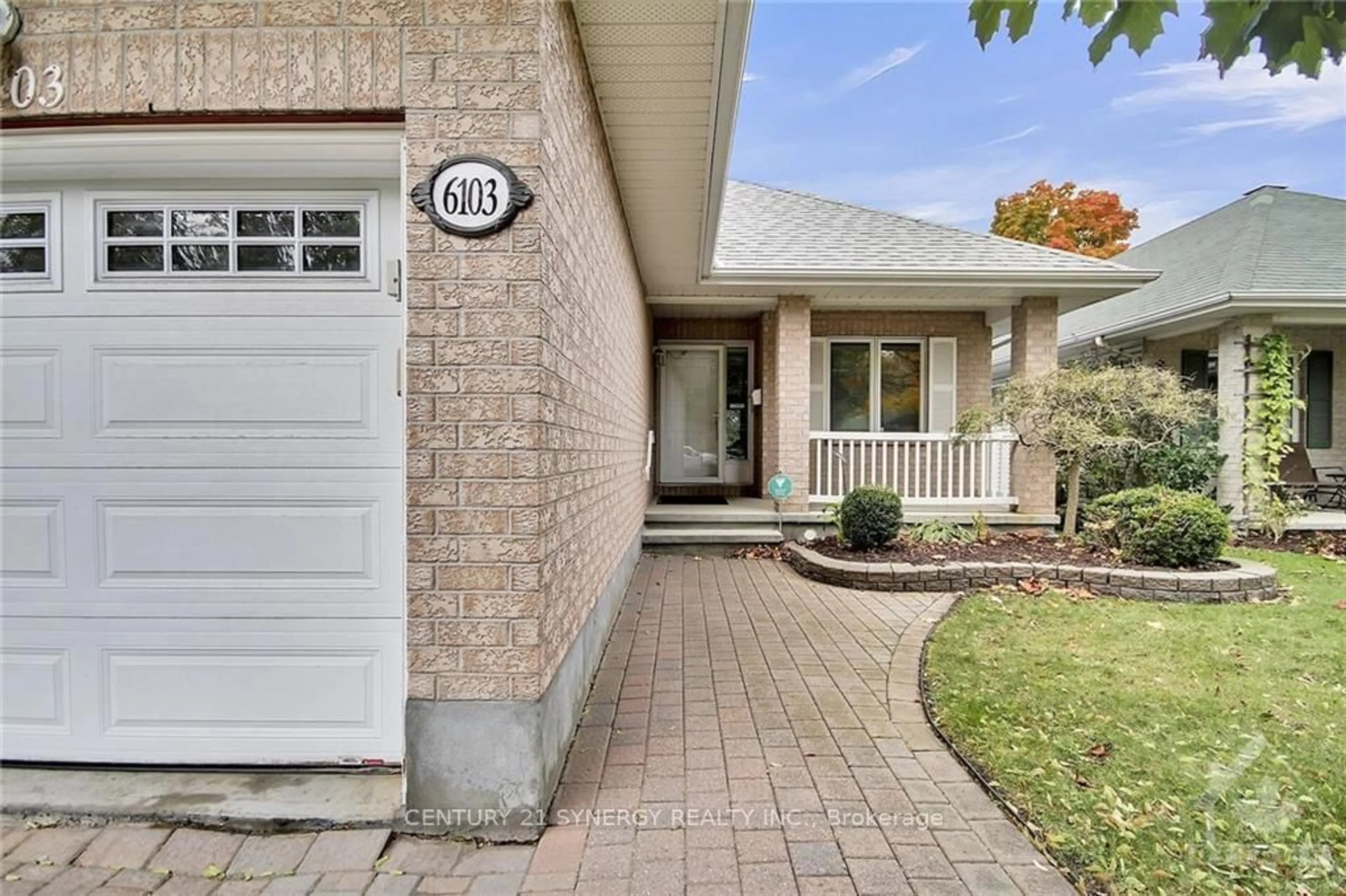 Home with brick exterior material for 6103 ABBOTT St, Stittsville - Munster - Richmond Ontario K2S 1V5