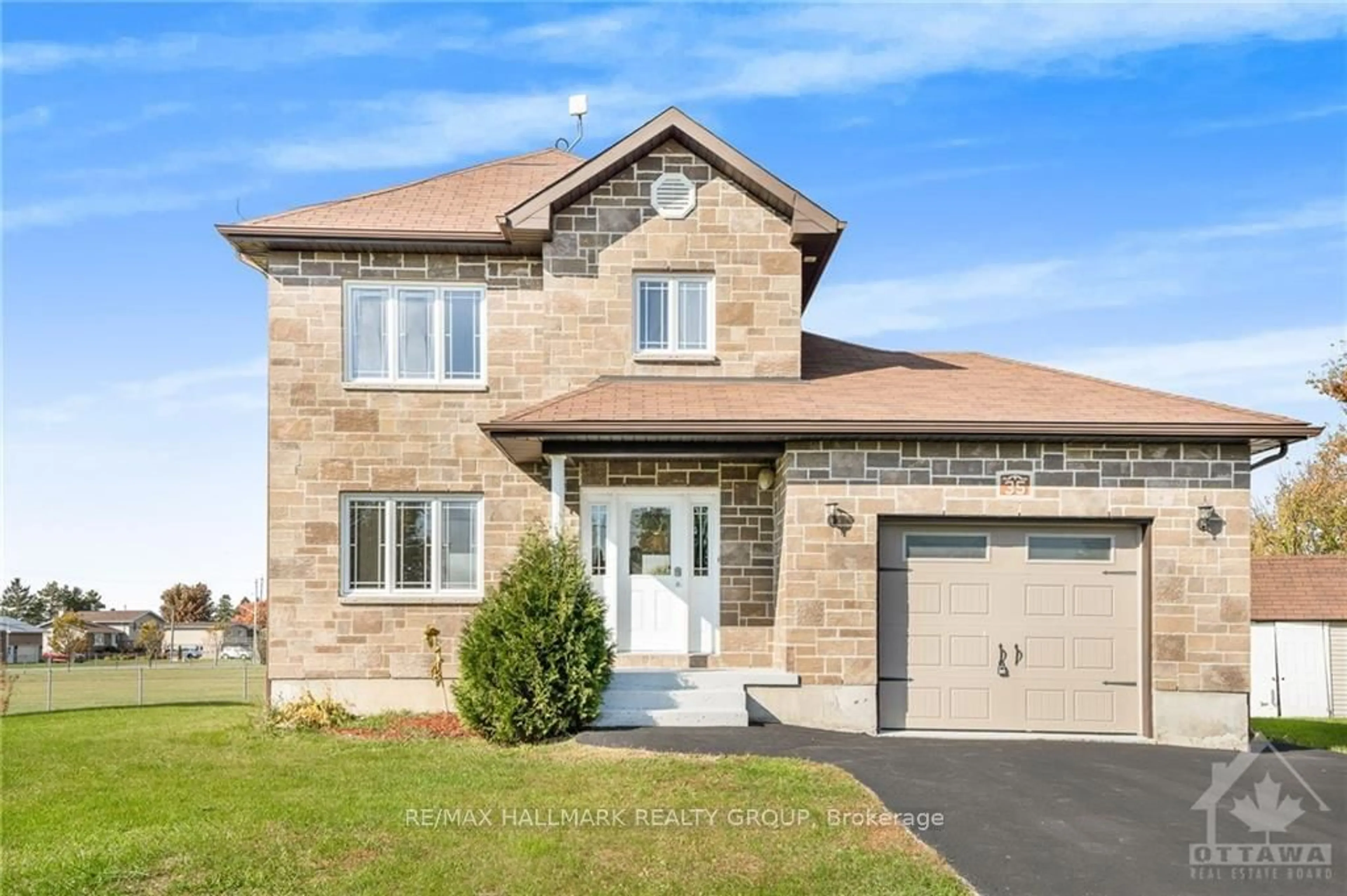 Home with brick exterior material for 35 GAREAU Cres, The Nation Ontario K0C 2B0