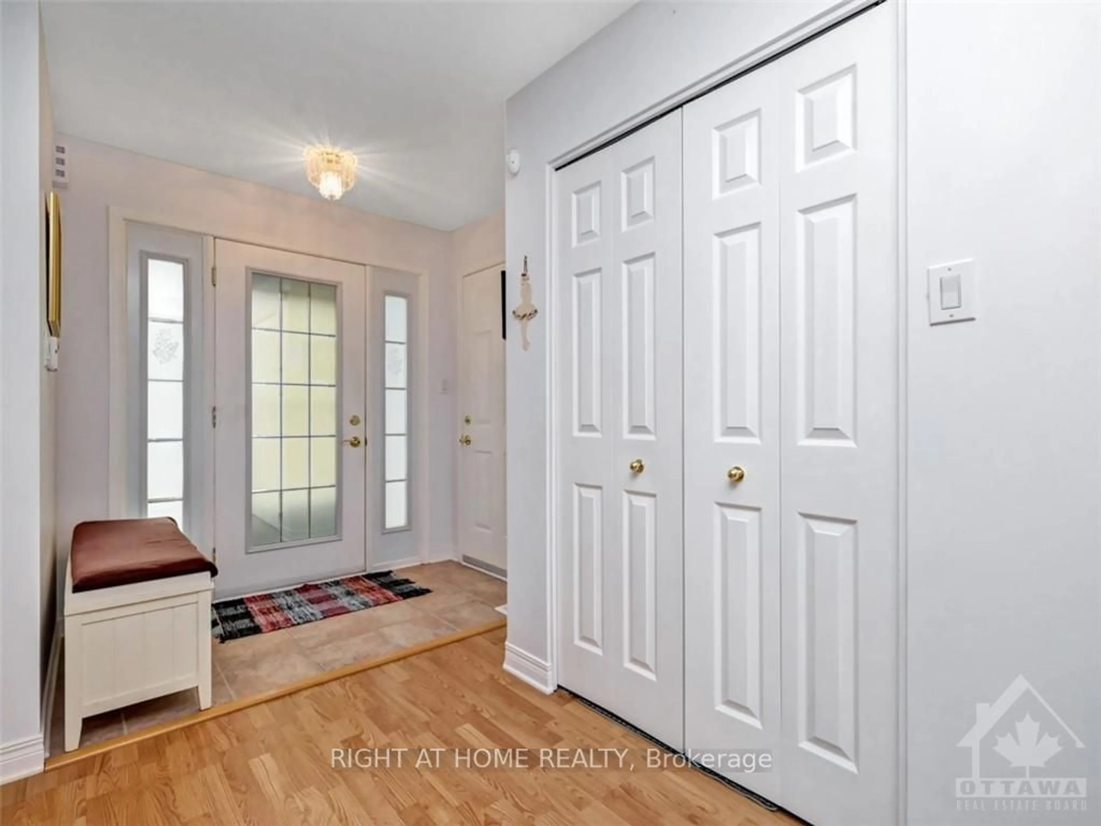 Indoor entryway, wood floors for 144 SANDRA Cres, Clarence-Rockland Ontario K4K 1R7