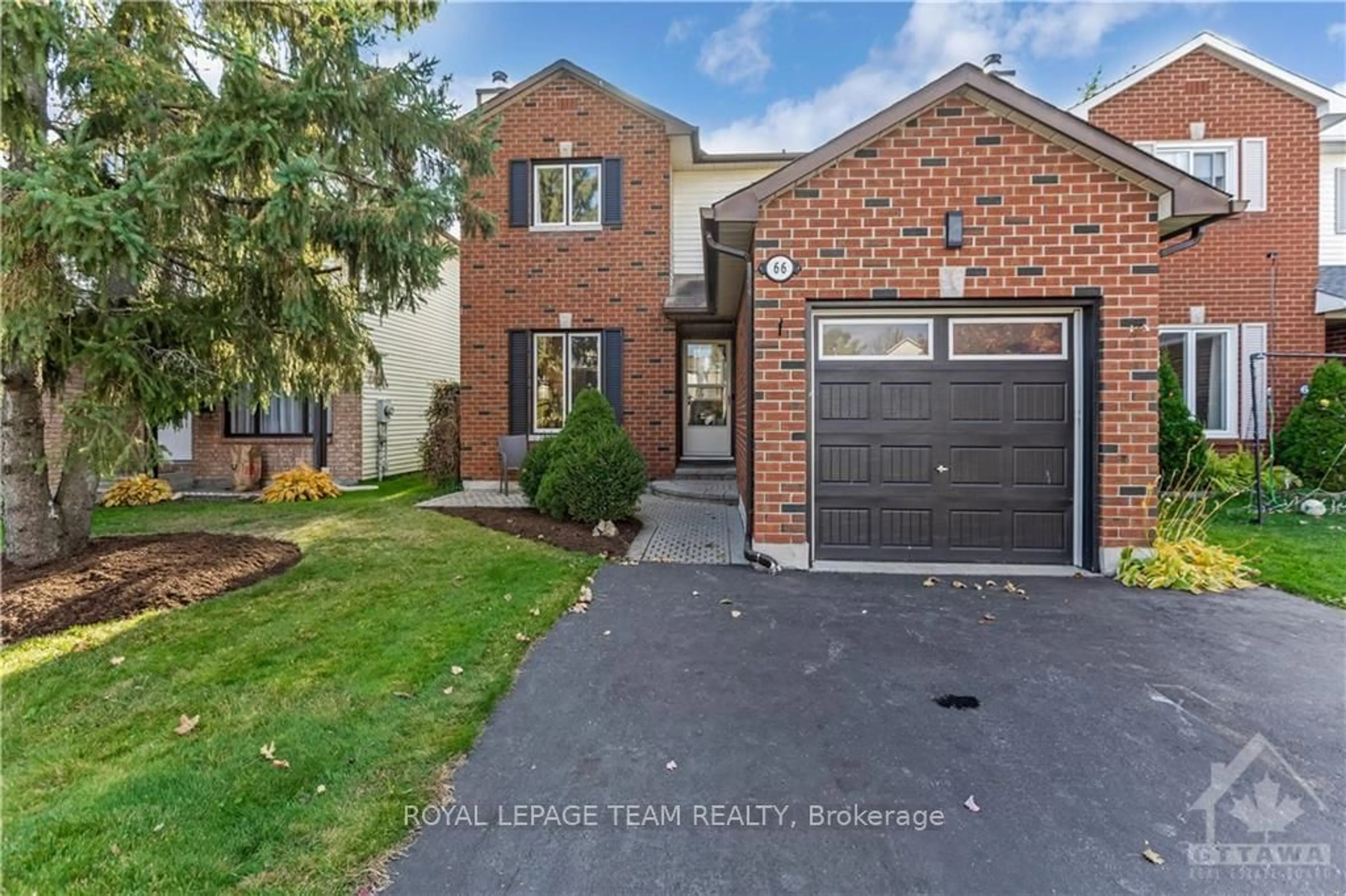 A pic from exterior of the house or condo, the street view for 66 VICTOR St, Stittsville - Munster - Richmond Ontario K2S 1H8