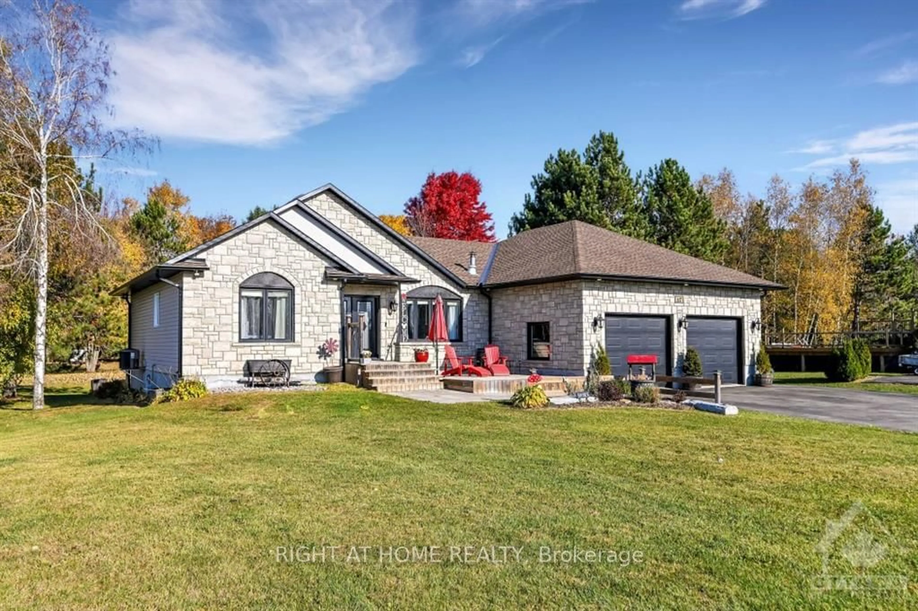 Home with brick exterior material for 117 MOISE-GENDRON St, Clarence-Rockland Ontario K0A 1E0