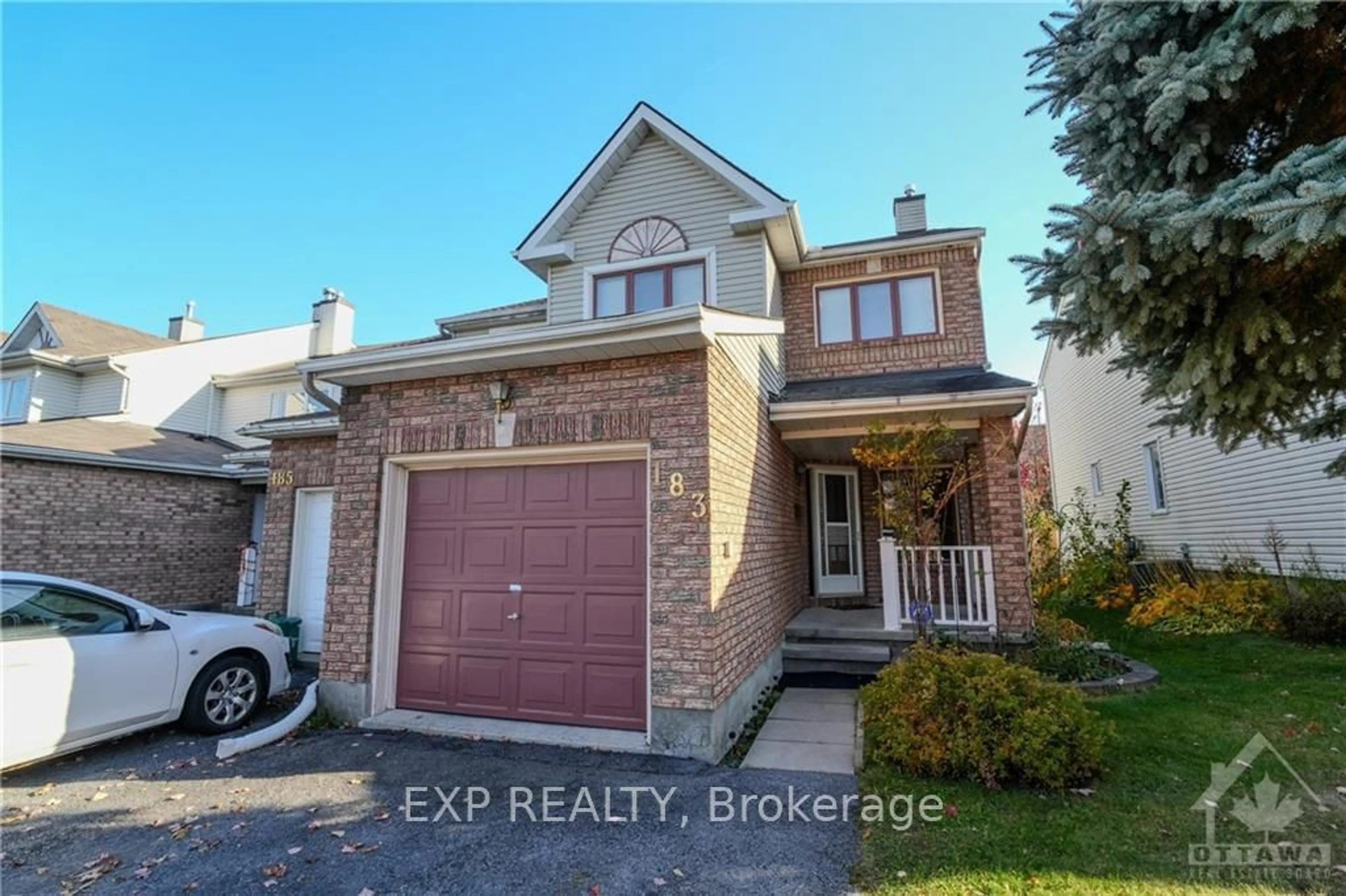 A pic from exterior of the house or condo, the street view for 183 MARKLAND Cres, Barrhaven Ontario K2G 6B7