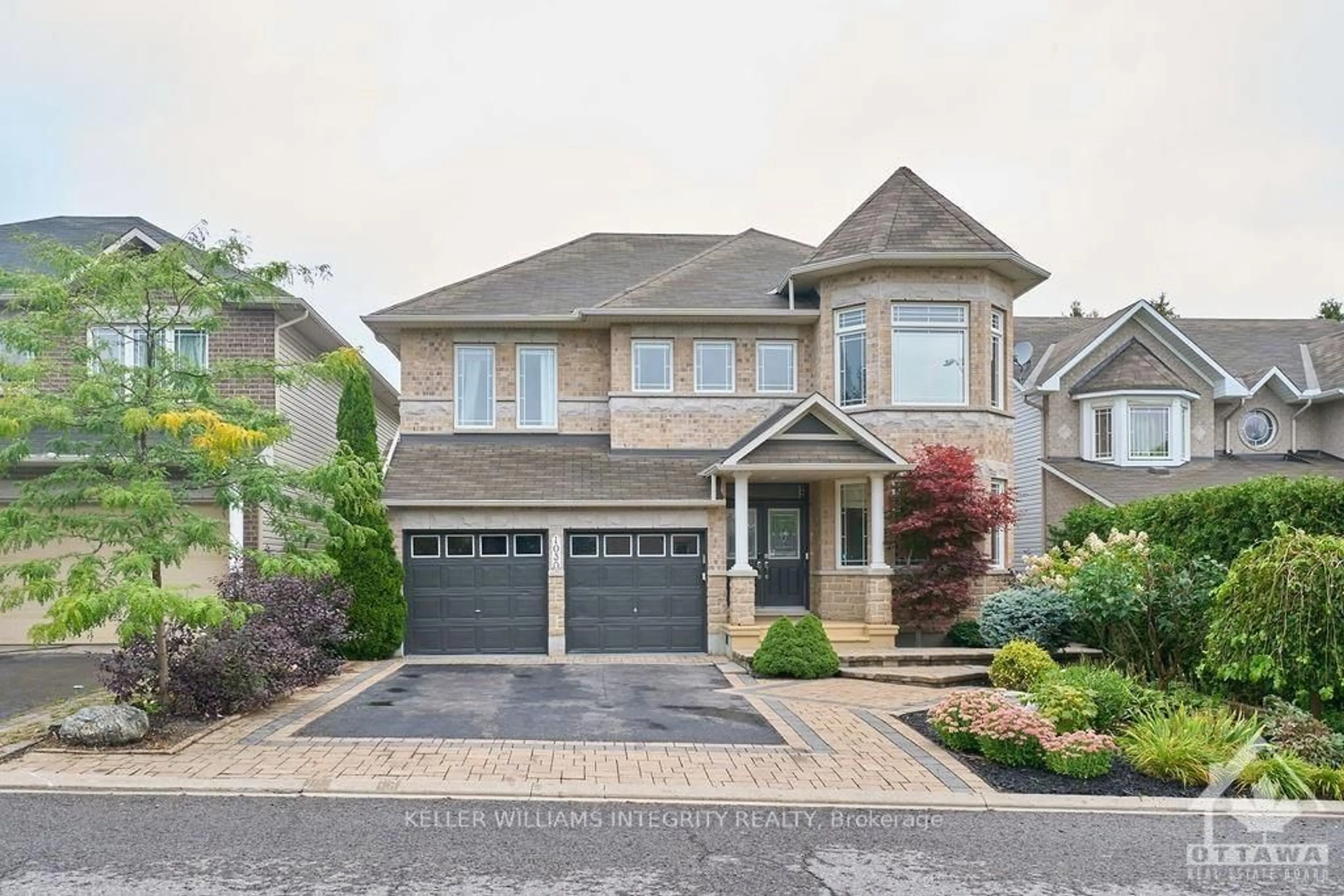 Frontside or backside of a home, the street view for 1030 GOWARD Dr, Kanata Ontario K2W 1H7