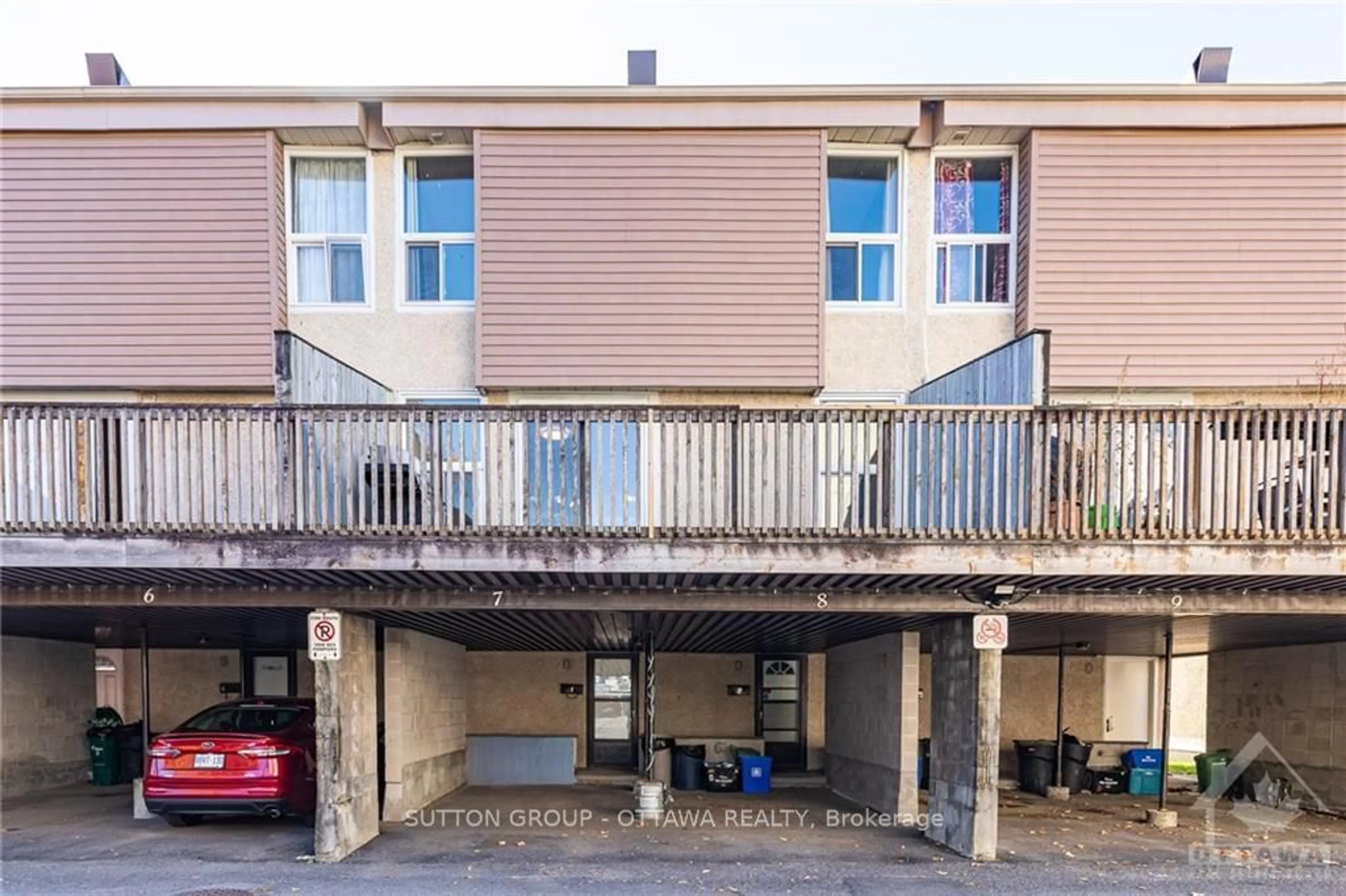 A pic from exterior of the house or condo, the front or back of building for 3415 UPLANDS Dr #7, Hunt Club - Windsor Park Village and Area Ontario K1V 9N3