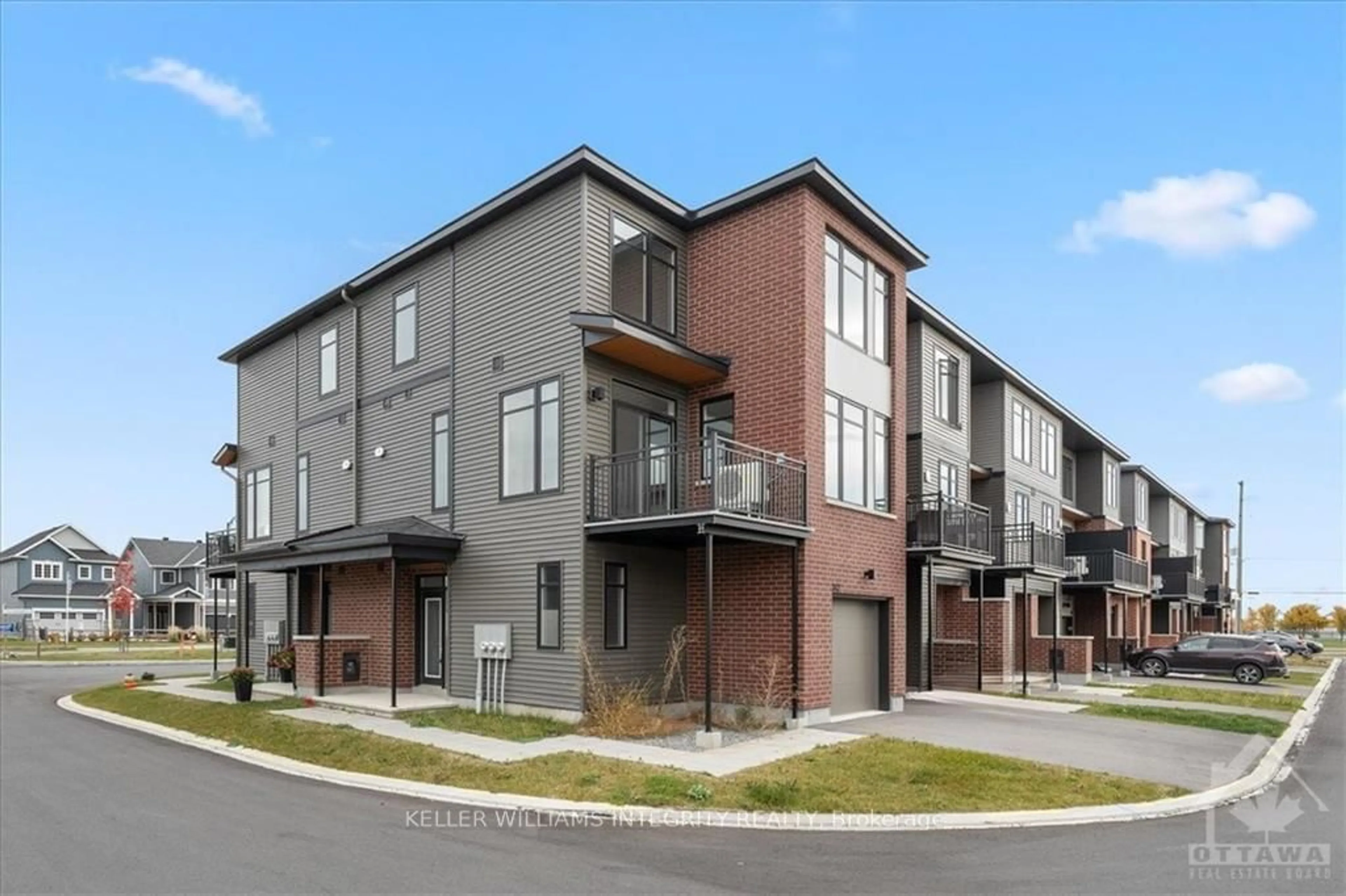 A pic from exterior of the house or condo, the front or back of building for 142 VENASQUE, Orleans - Cumberland and Area Ontario K4A 5L6