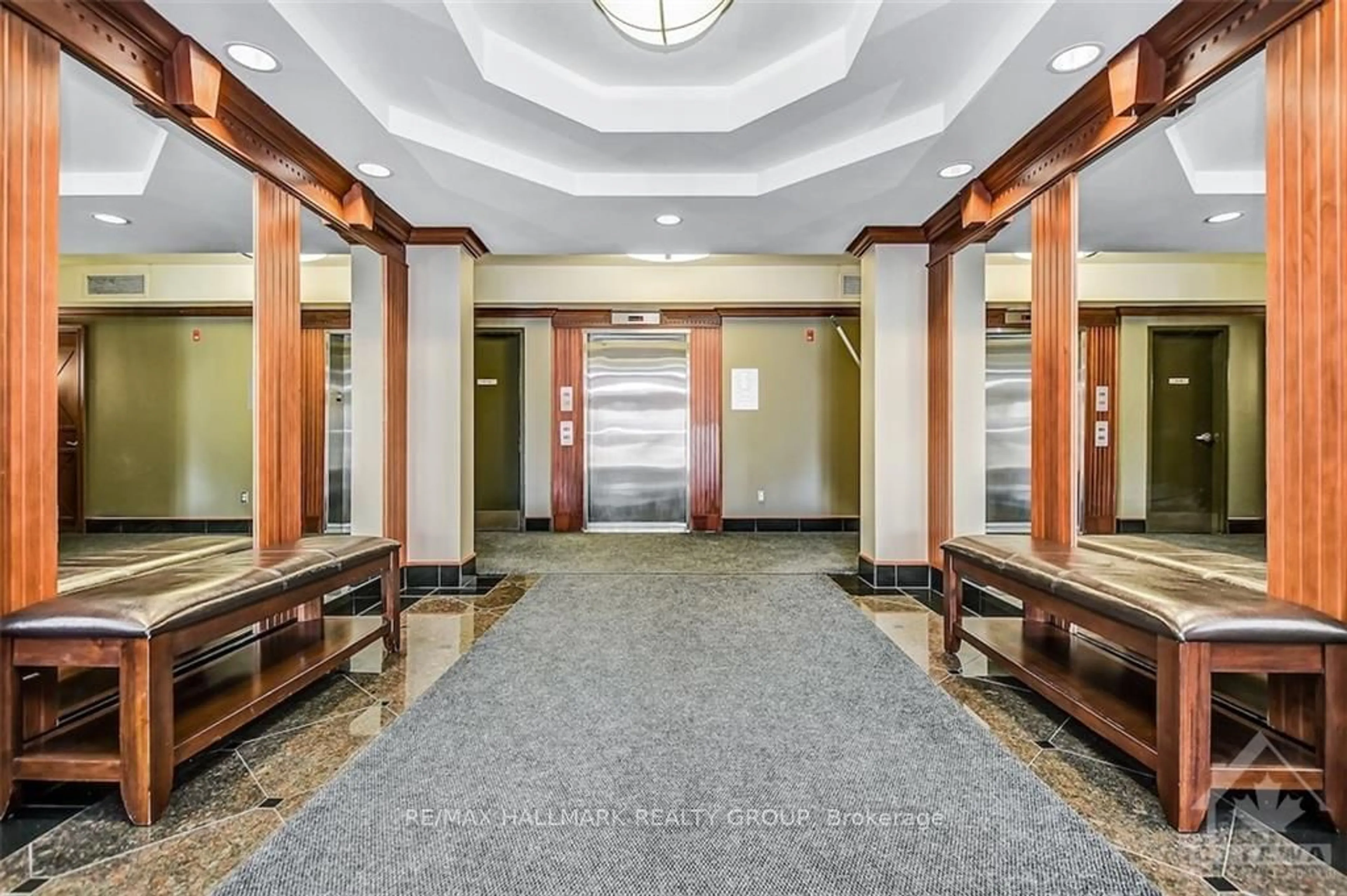 Indoor lobby, unknown floor for 1005 BEAUPARC #507, Cyrville - Carson Grove - Pineview Ontario K1J 0A1