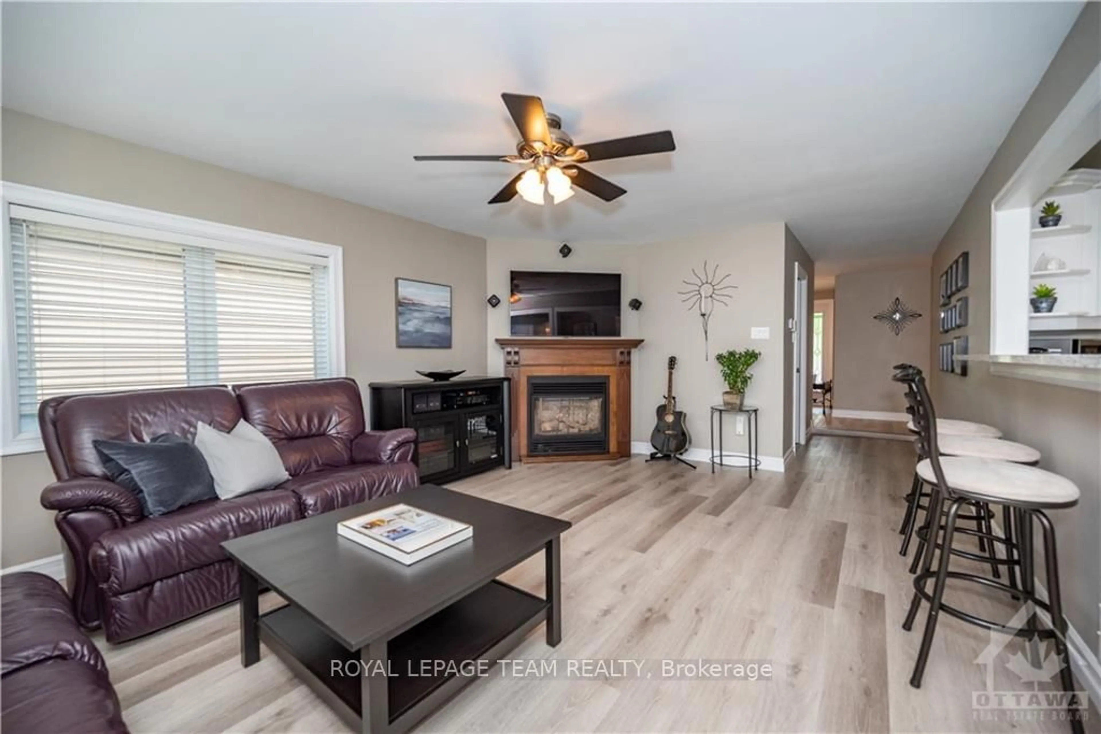 Living room, wood floors for 259 3 MILE, Lanark Highlands Ontario K0A 3L0