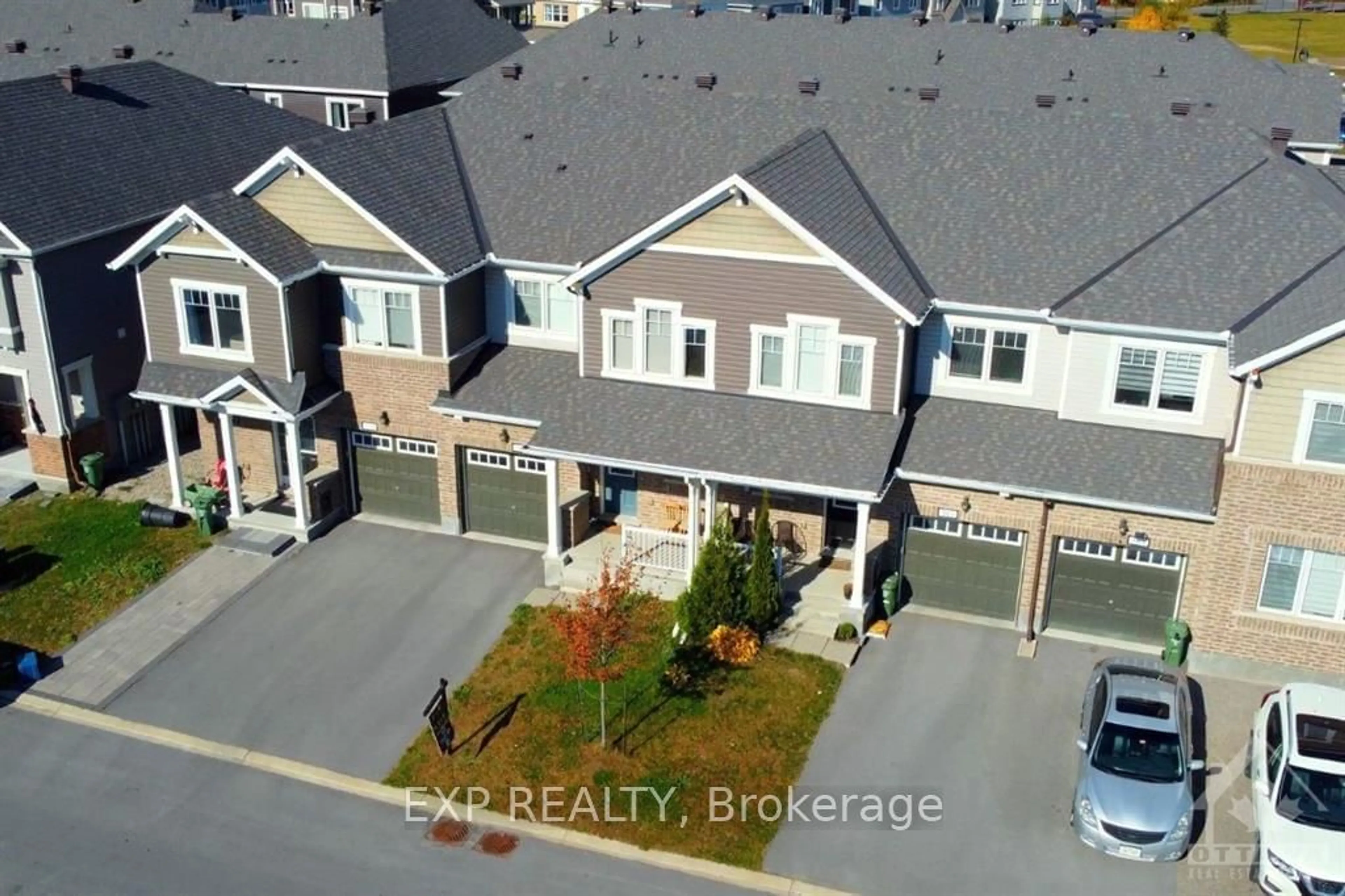 A pic from exterior of the house or condo, the street view for 561 CHIMNEY CORNER Terr, Barrhaven Ontario K2J 3V5