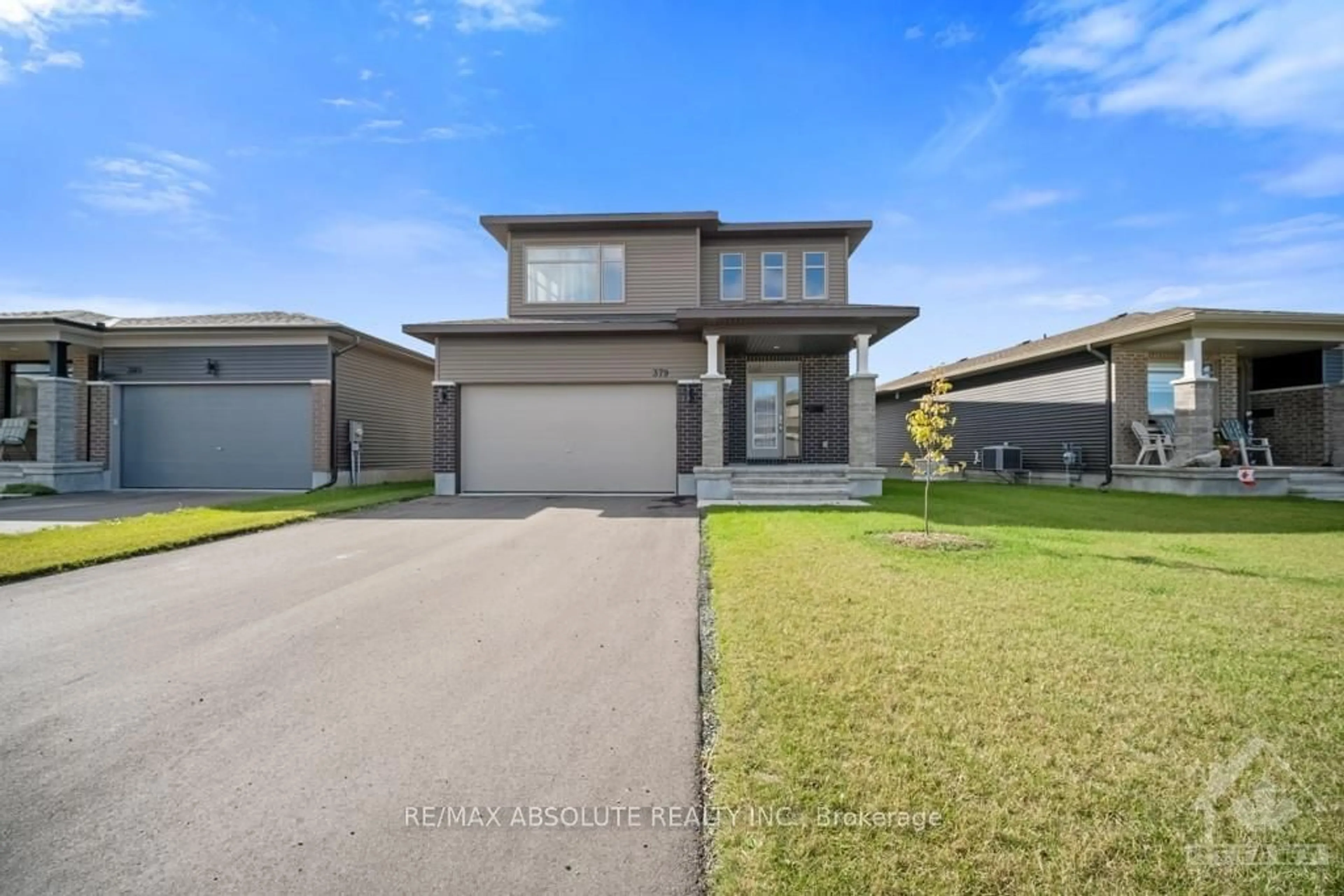 Frontside or backside of a home, the street view for 379 STERLING Ave, Clarence-Rockland Ontario K4K 0L4