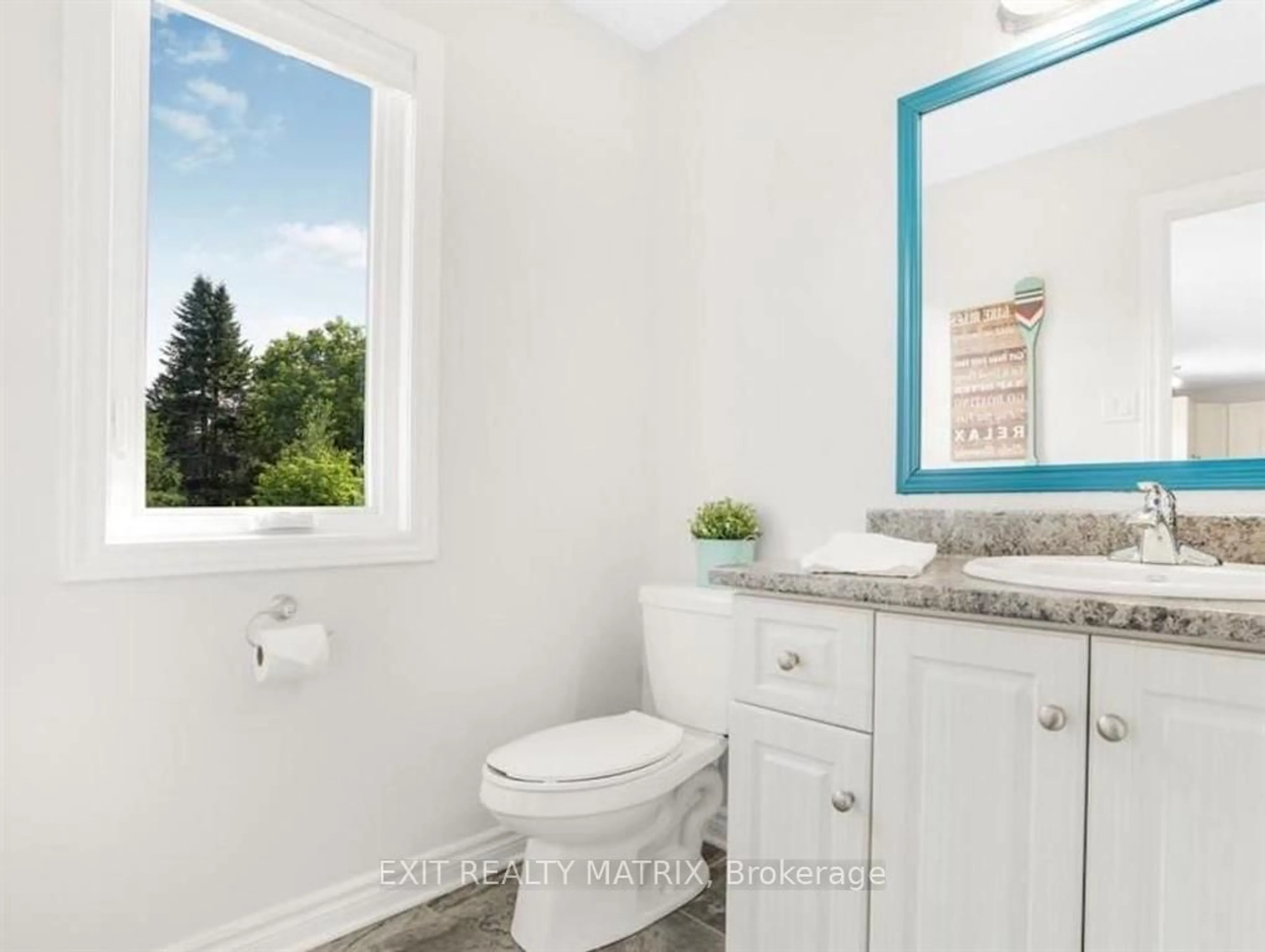 Standard bathroom, wood floors for 196 HERBERT St, The Nation Ontario K0A 2M0