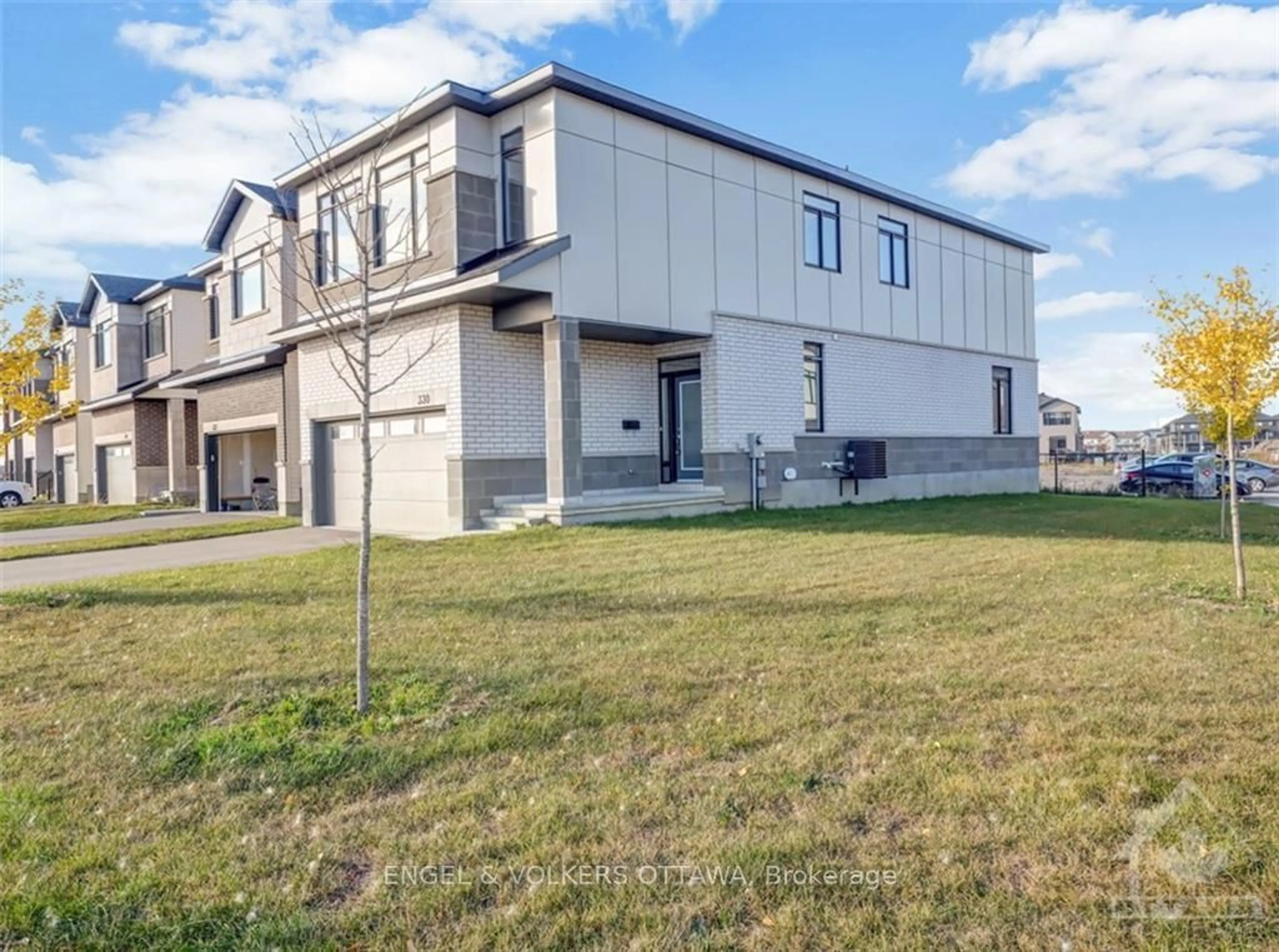 Frontside or backside of a home, the street view for 330 MONTICELLO Ave, Kanata Ontario K2S 2S5