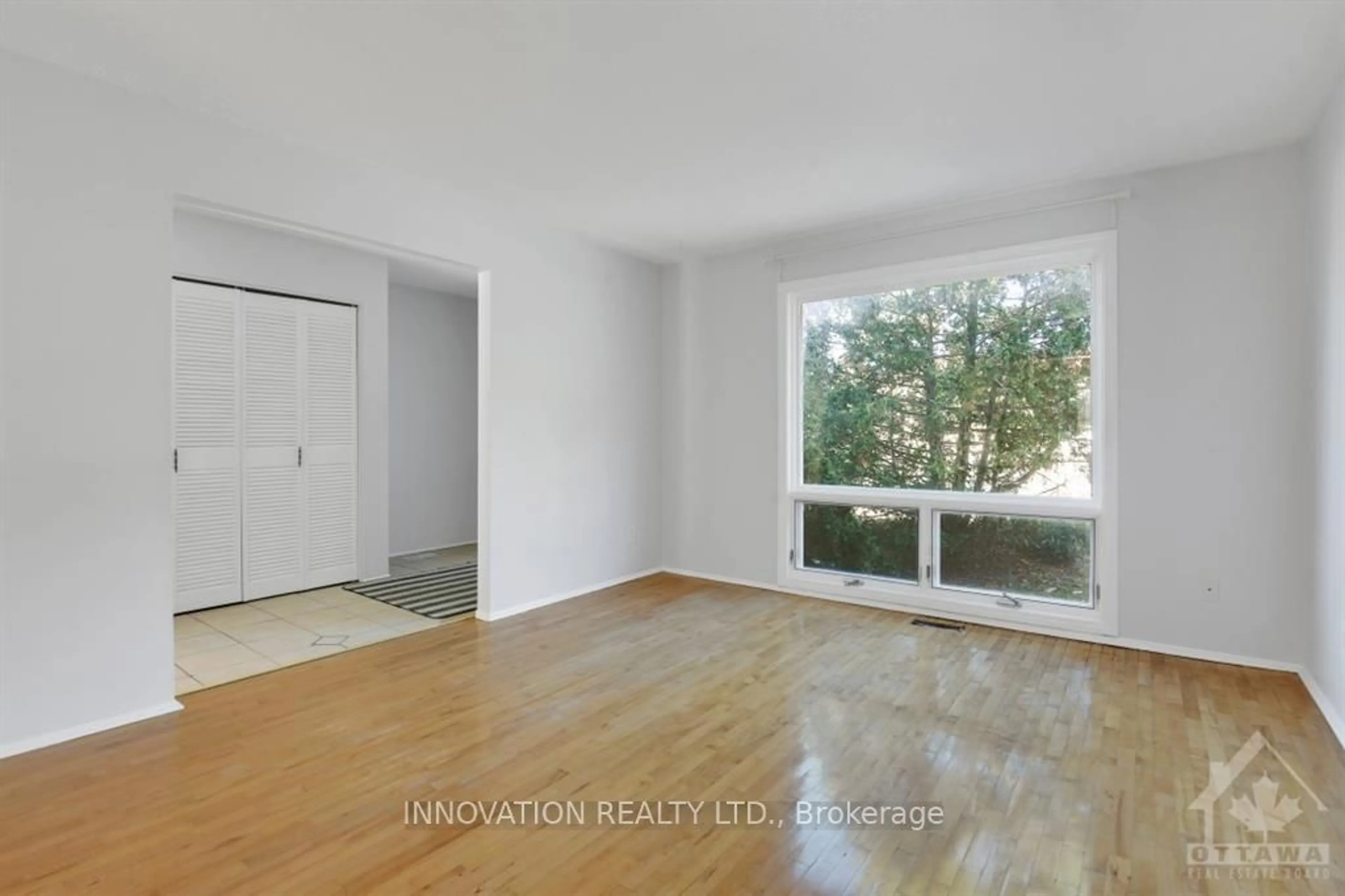 Unknown indoor space, wood floors for 2111 MONTREAL Rd #40, Beacon Hill North - South and Area Ontario K1J 8M8