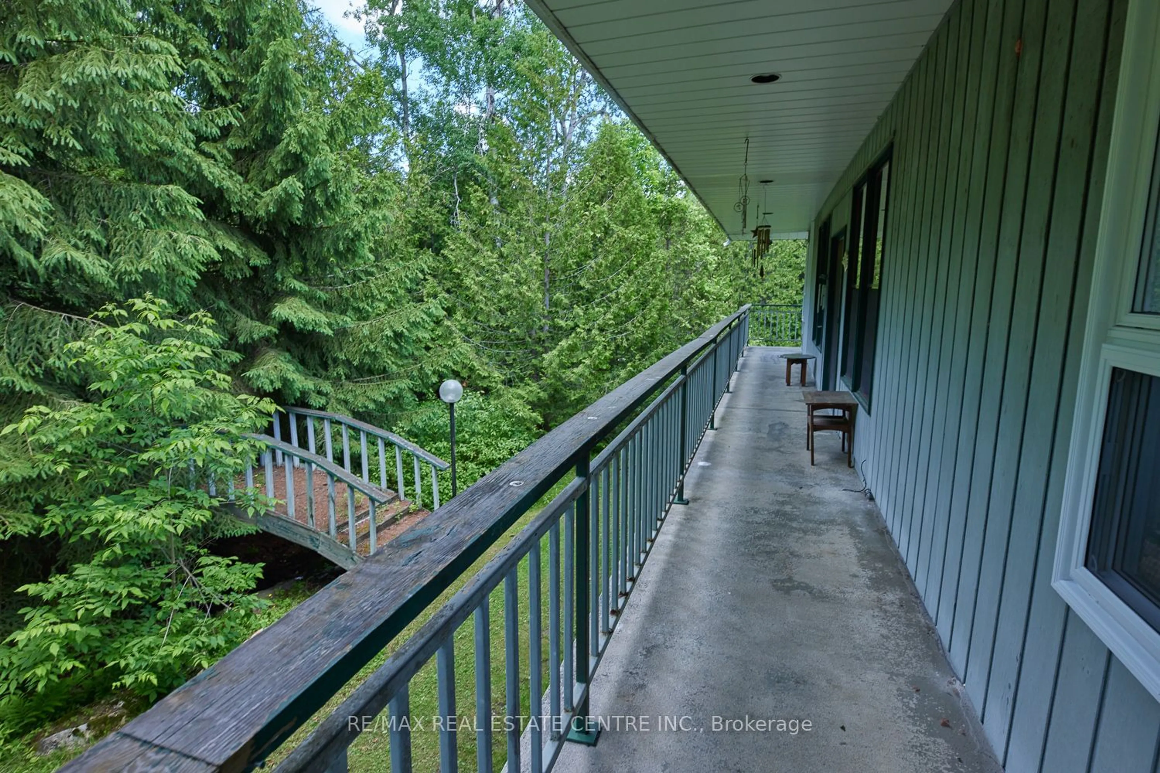 Patio, the street view for 7 McCutcheon Rd, Mulmur Ontario L9V 3E8