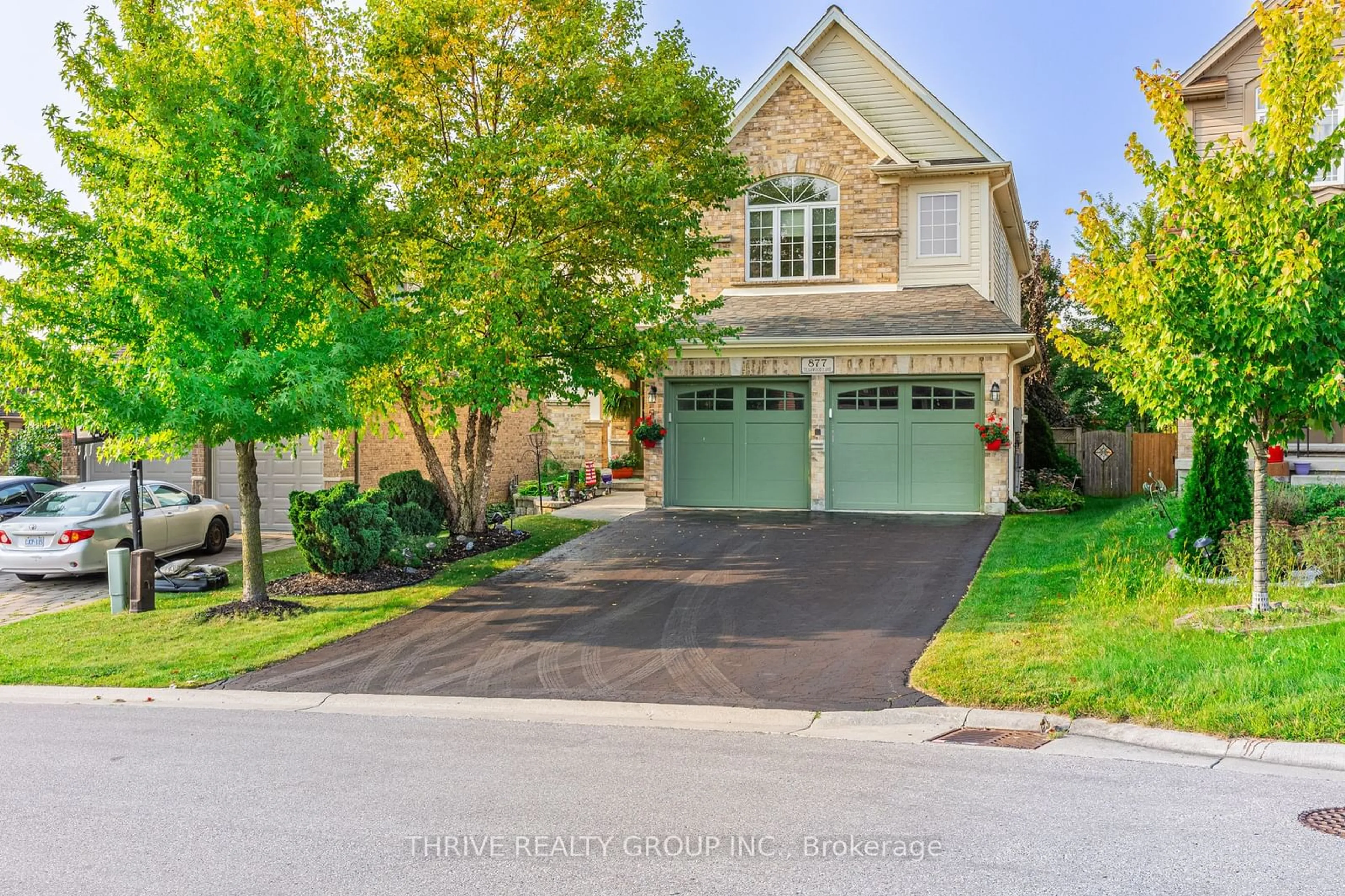 Frontside or backside of a home, the street view for 877 Teakwood Lane, London Ontario N6H 0E5